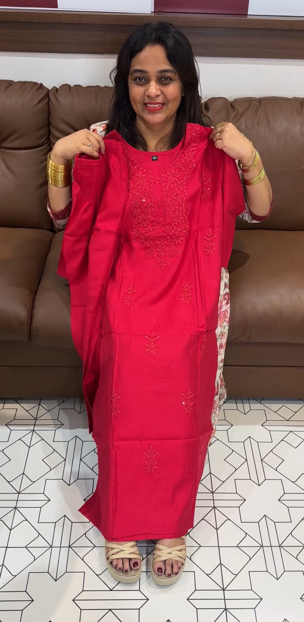 LUCKNOWI CHIKAMKARI TOP AND BOTTOM - IHA 26146