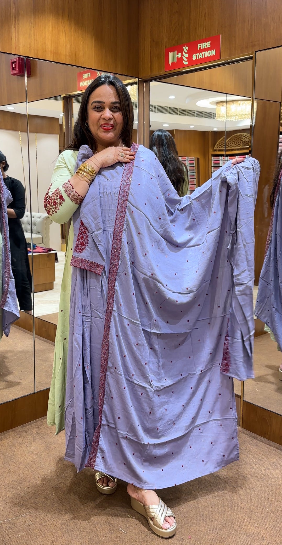 CRUSHED COTTON TOP ,BOTTOM AND DUPATTA - IHA 22230