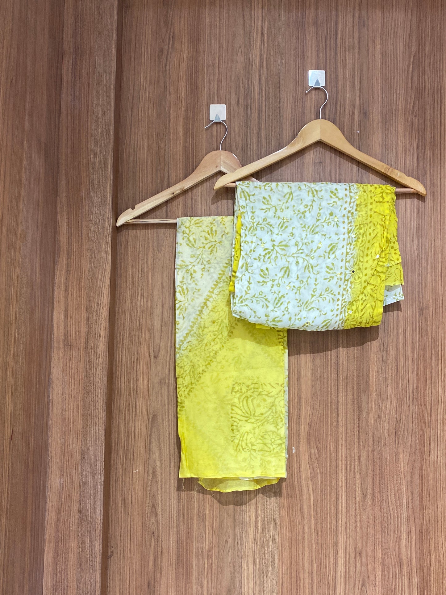 OFFER SALES UNSTITCHED SALWAR - IHA 27028