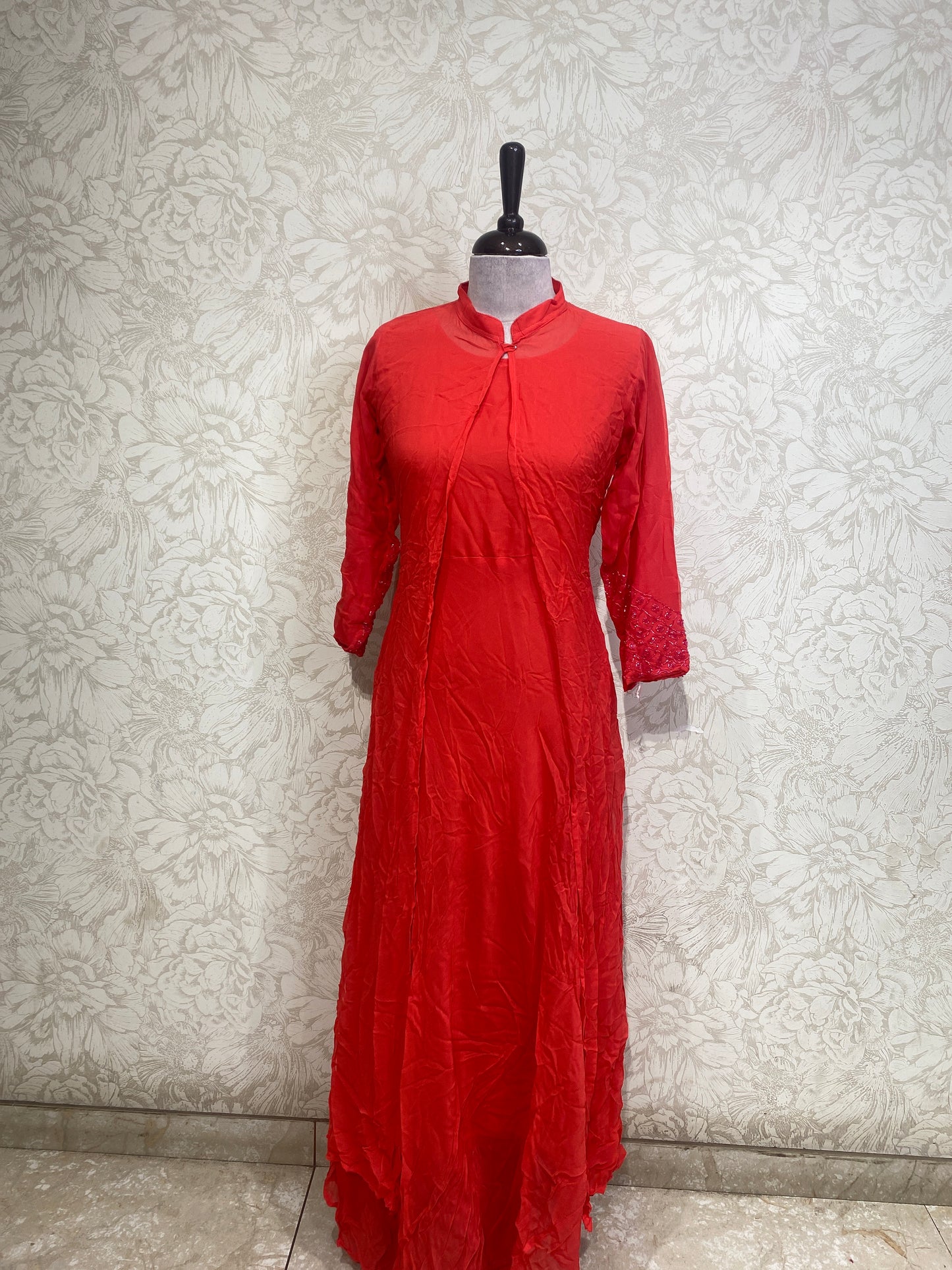 OFFER SALES TOPS COLLECTIONS - IHA 27023