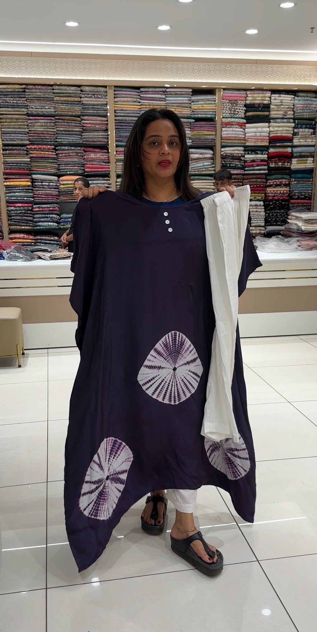 CRAPE SILK KAFTAN TOP AND BOTTOM - IHA 26035