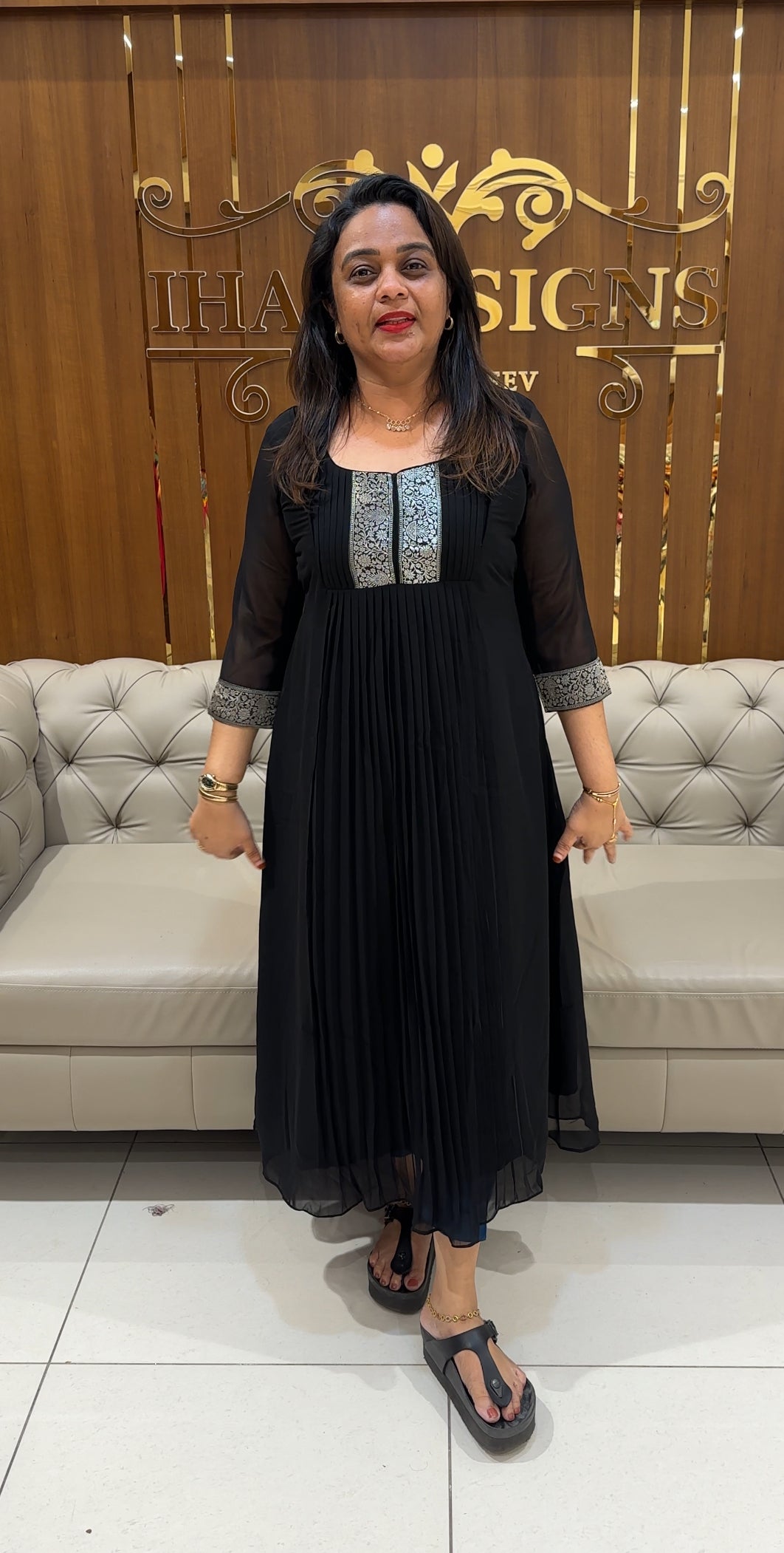 IHA'S IN-HOUSE GEORGETTE ALINE TOPS - IHA 24944