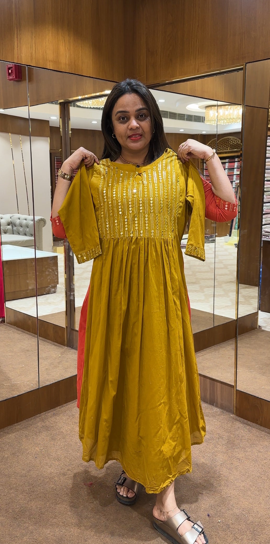 MULCHANDERI ALINE TOPS - IHA 21539