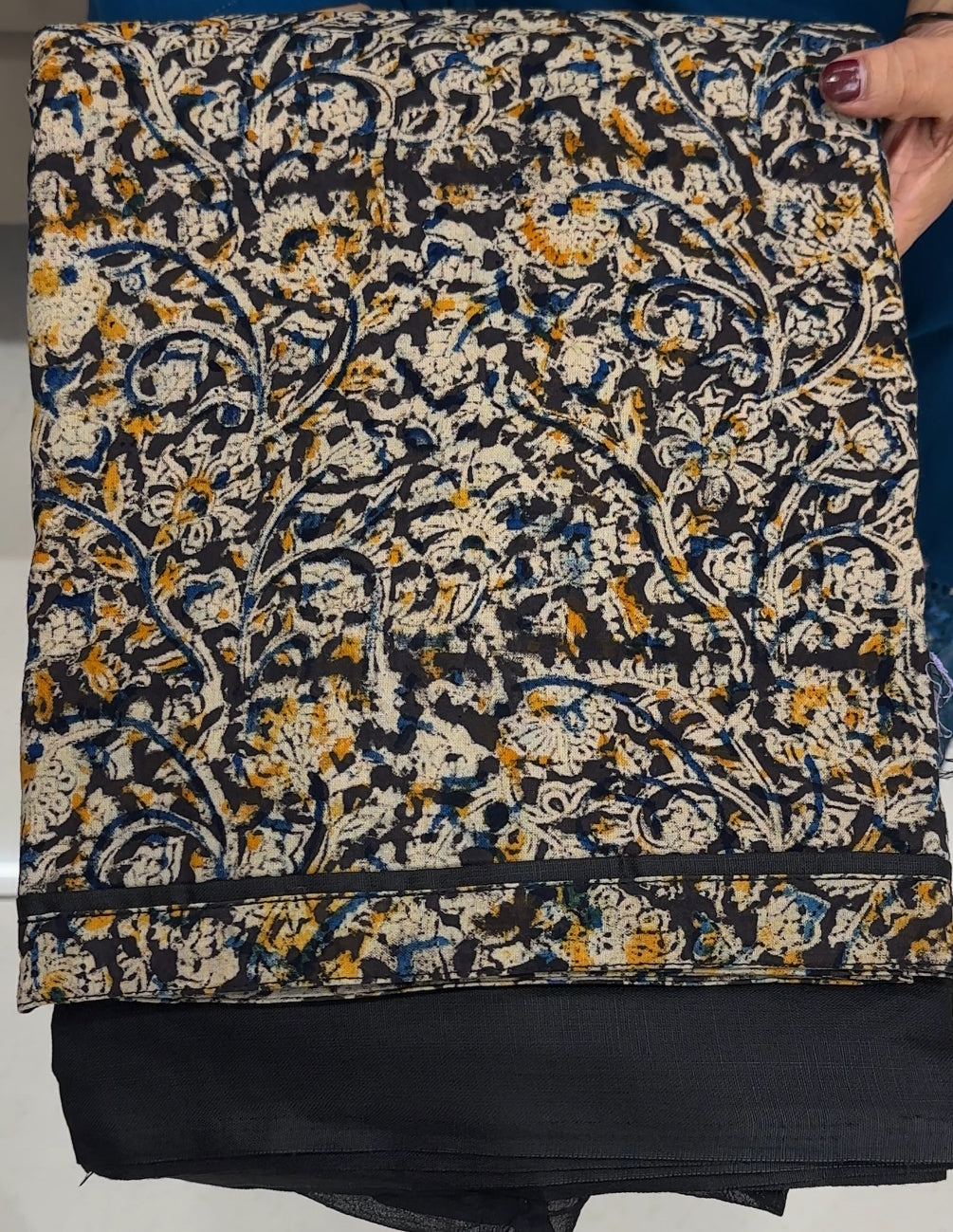 COTTON PRINTED UNSTITCHED SALWAR SUITS - IHA 25700