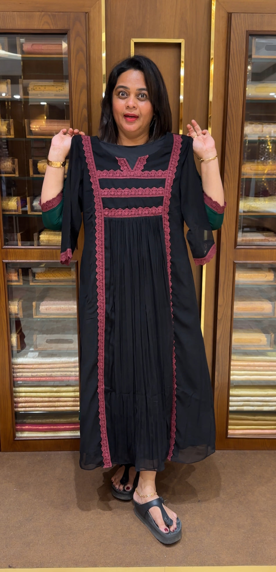 IHA'S IN-HOUSE GEORGETTE ALINE TOPS - IHA 26008