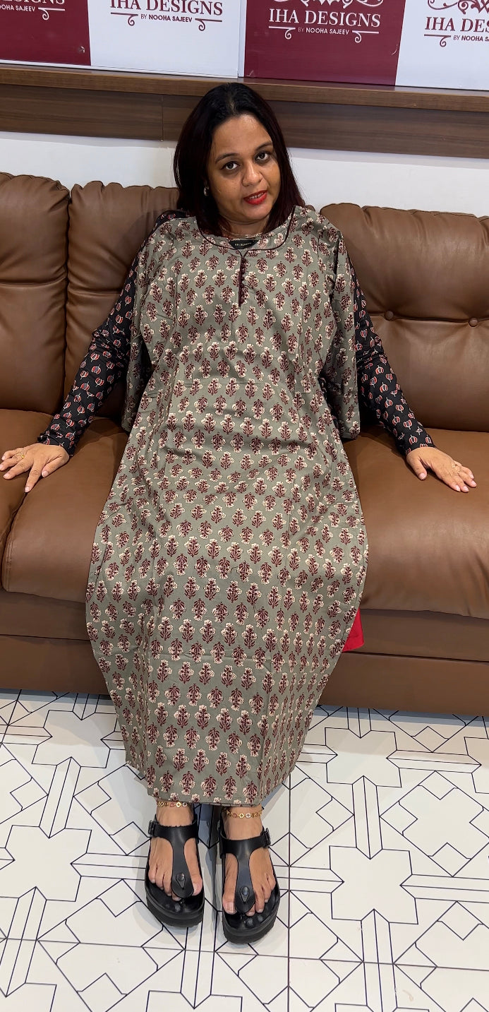 IHA'S IN-HOUSE BLOCK PRINTED TOPS - IHA 8457