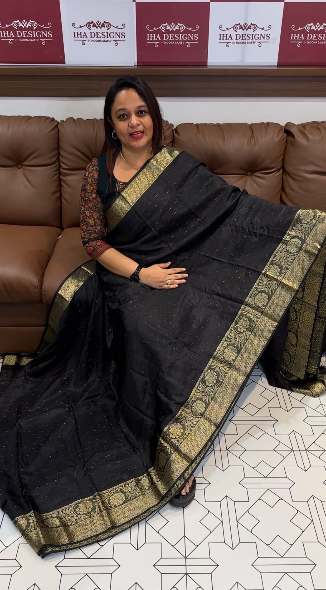 DESIGNER DOLA SILK SAREES - IHA 9836