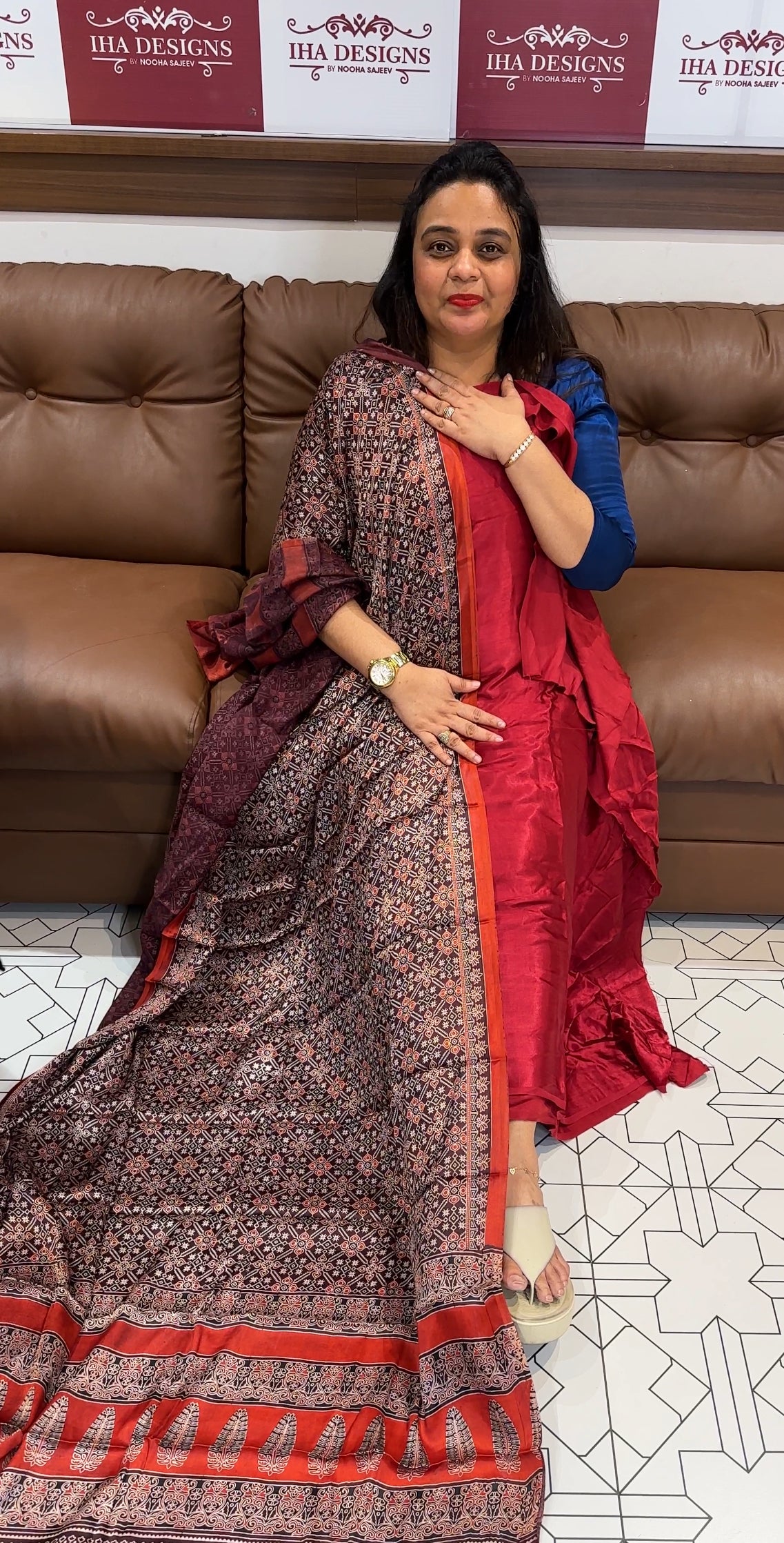 GAJJI SILK UNSTITCHED SALWAR SUITS - IHA 20539