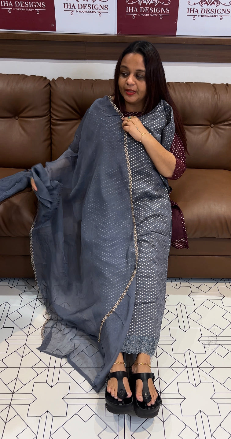 CRAPE SILK TOP ,BOTTOM AND DUPATTA - IHA 8630