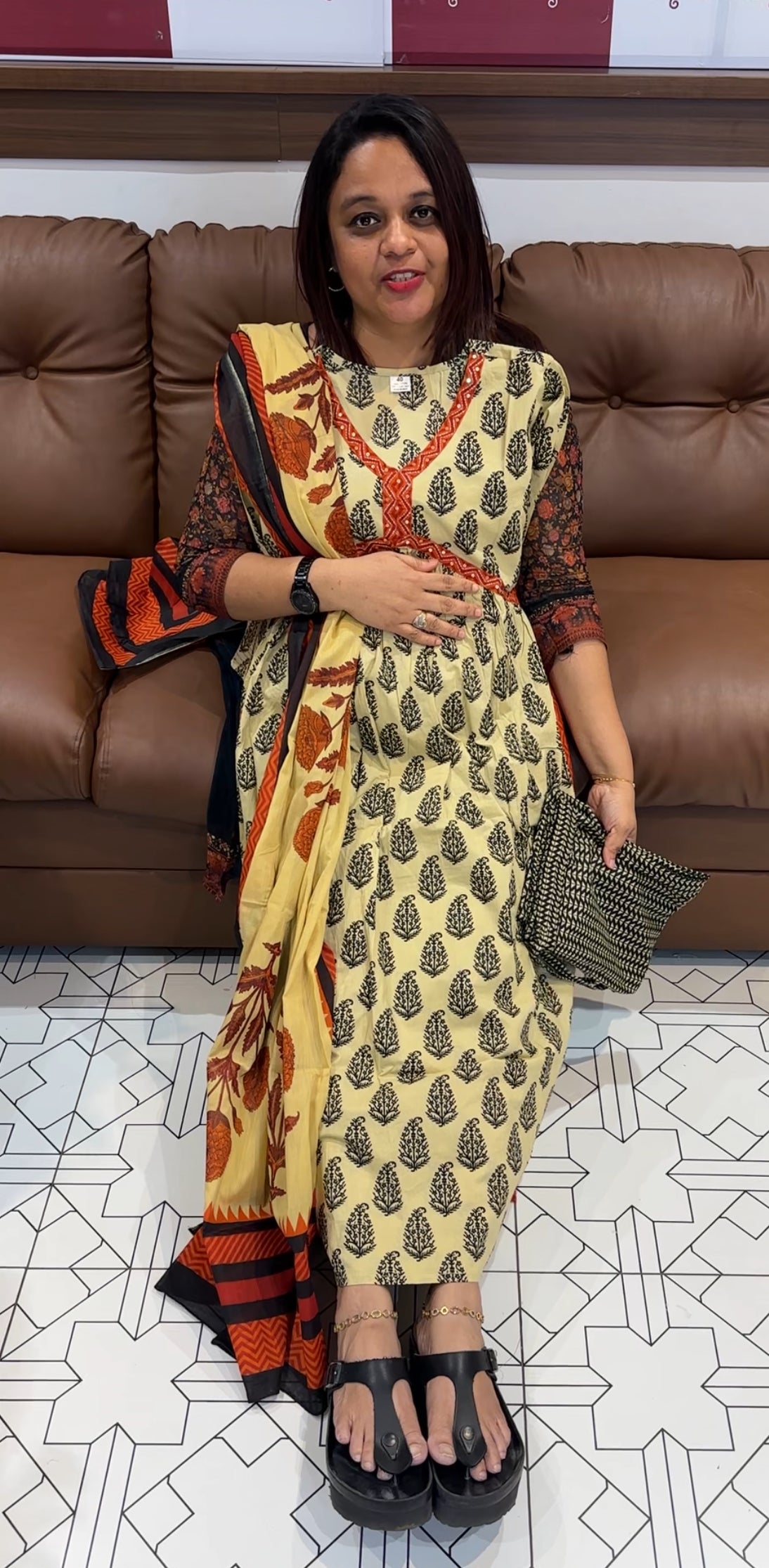 BUDGET BUY PRINTED STRAIGHT TOP BOTTOM AND DUPATTA - IHA 9851