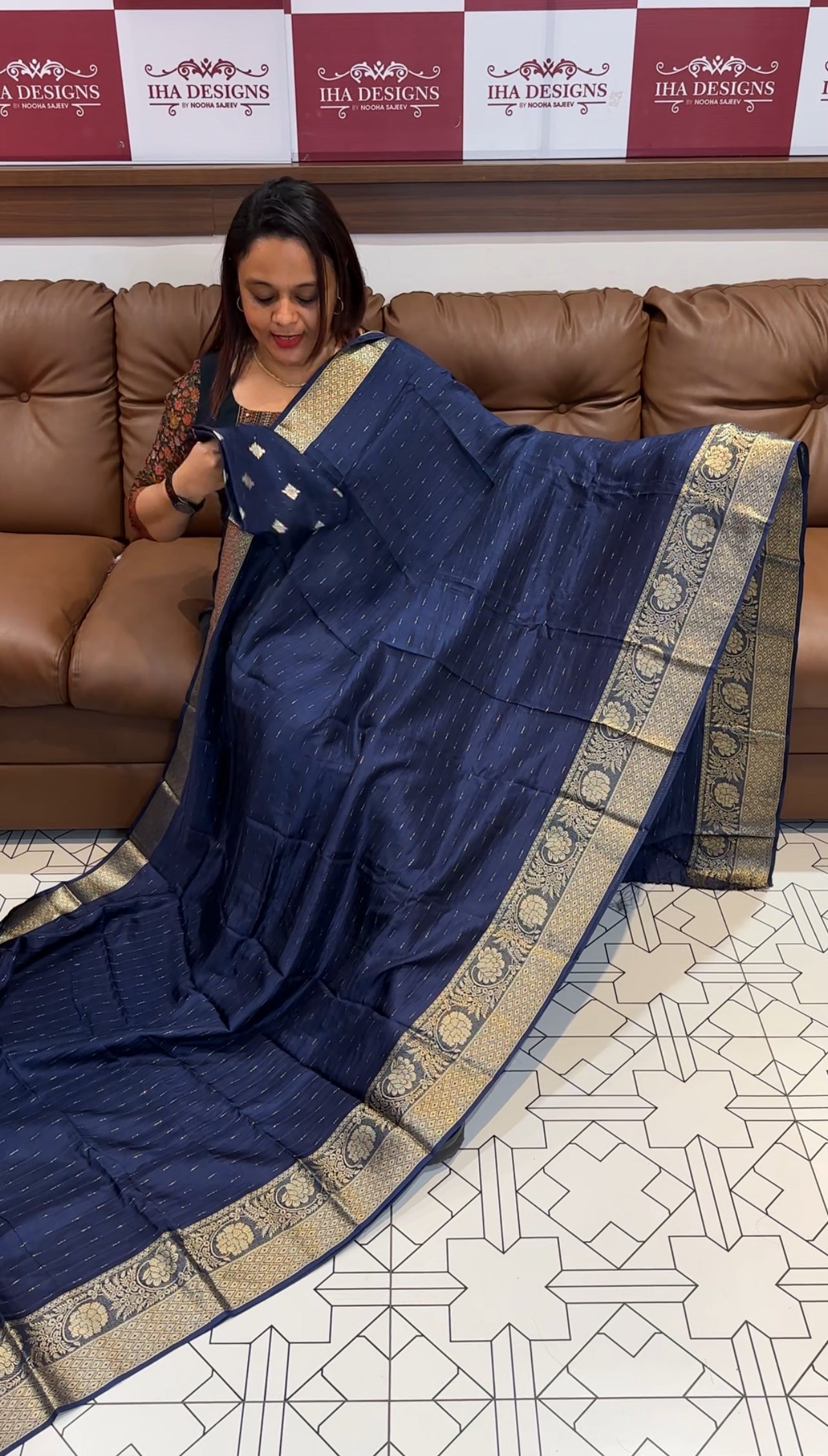 DESIGNER DOLA SILK SAREES - IHA 9836