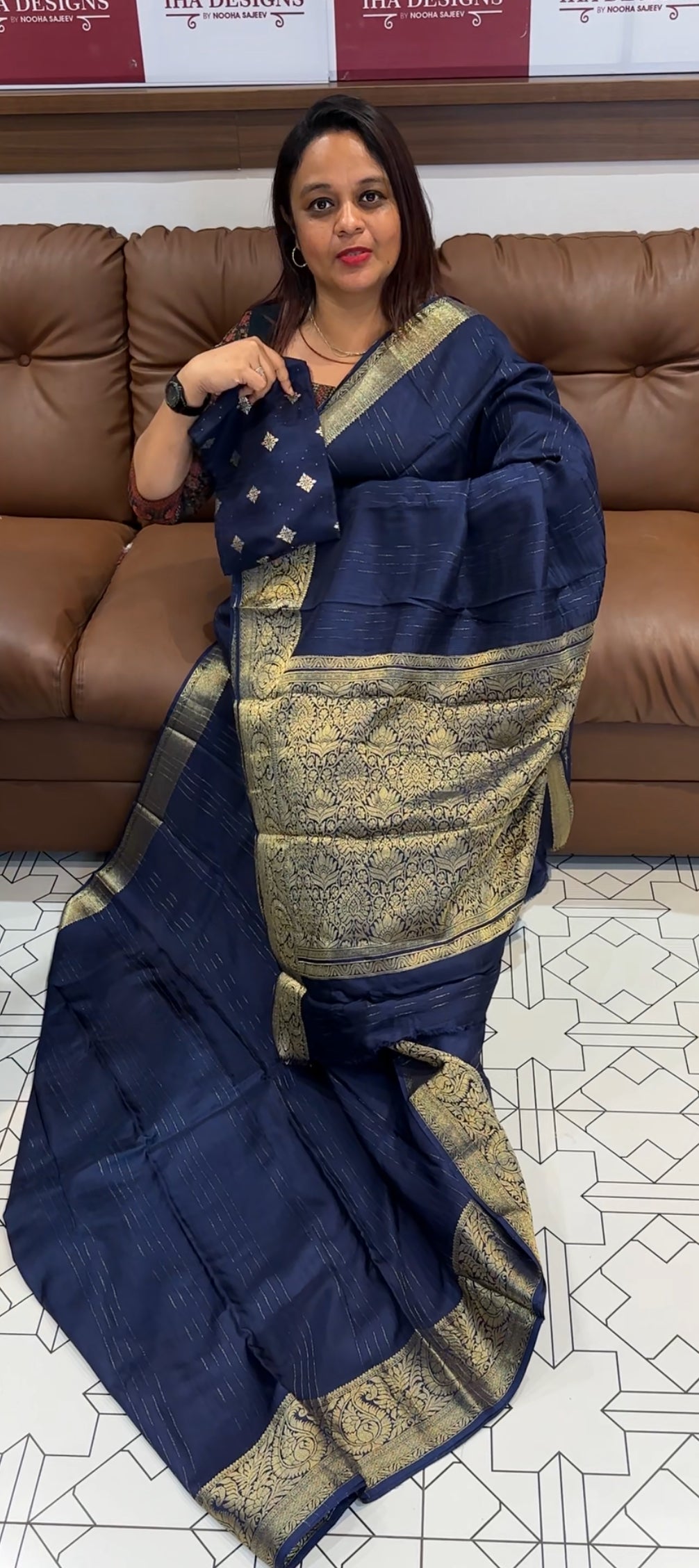 DOLA SILK SAREES - IHA 9834