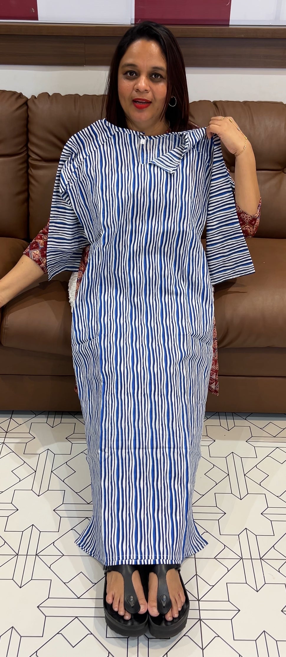 IHA'S IN-HOUSE CASUAL WEAR STRAIGHT TOPS - IHA 9697