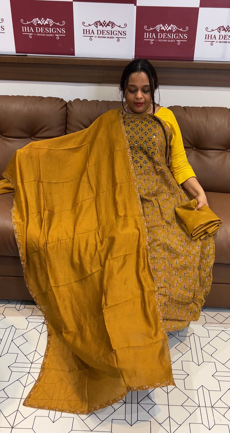 COTTON PRINTED UNSTITCHED SALWAR SUIT - IHA 8589