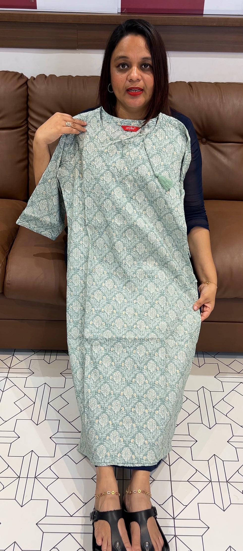 BUDGET BUY PRINTED COTTON TOPS - IHA 9689