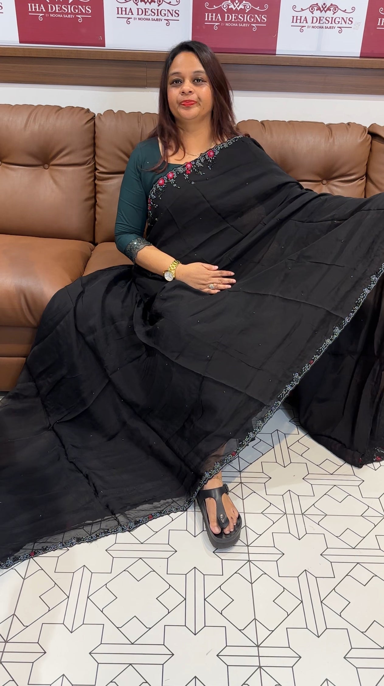 DESIGNER HAND WORKED SAREES - IHA 9722