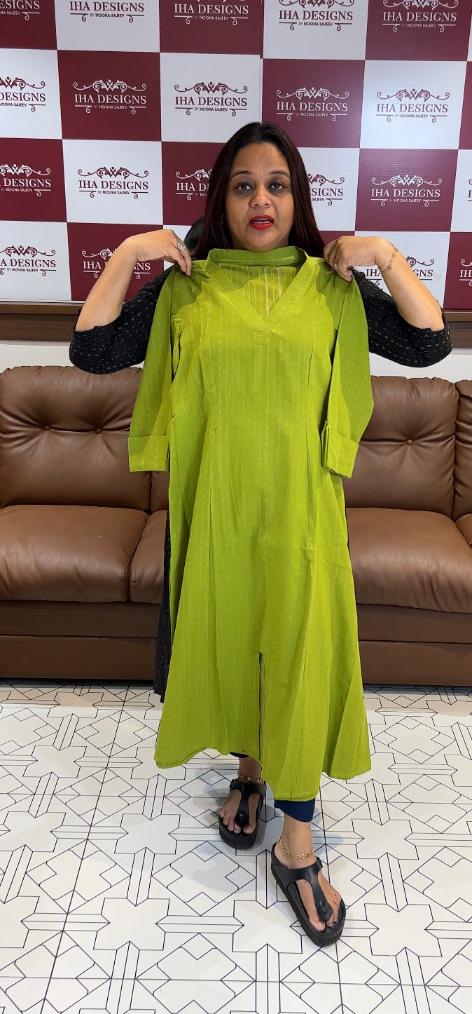 IHA'S IN-HOUSE HANDLOOM COTTON KURTIS - IHA 8379