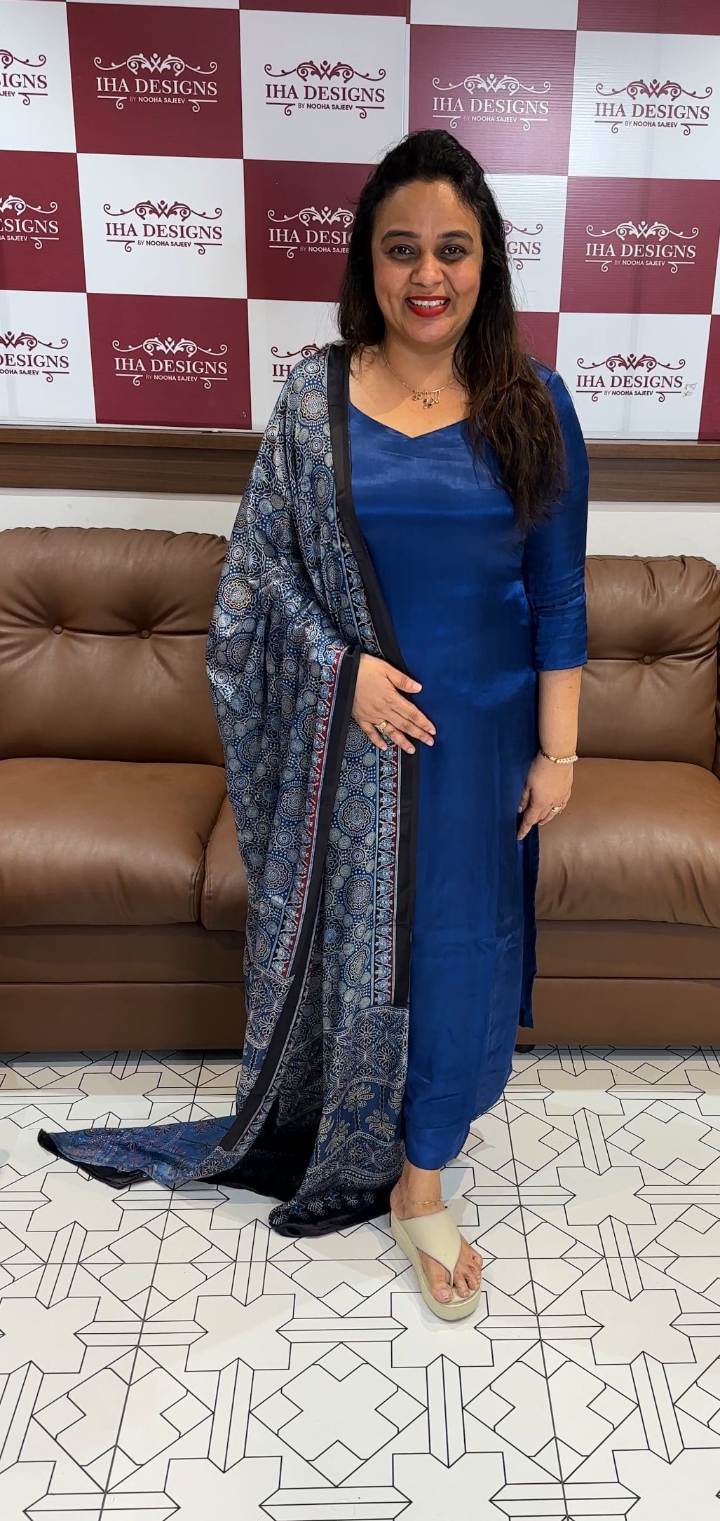 GAJJI SILK UNSTITCHED SALWAR SUITS - IHA 20539
