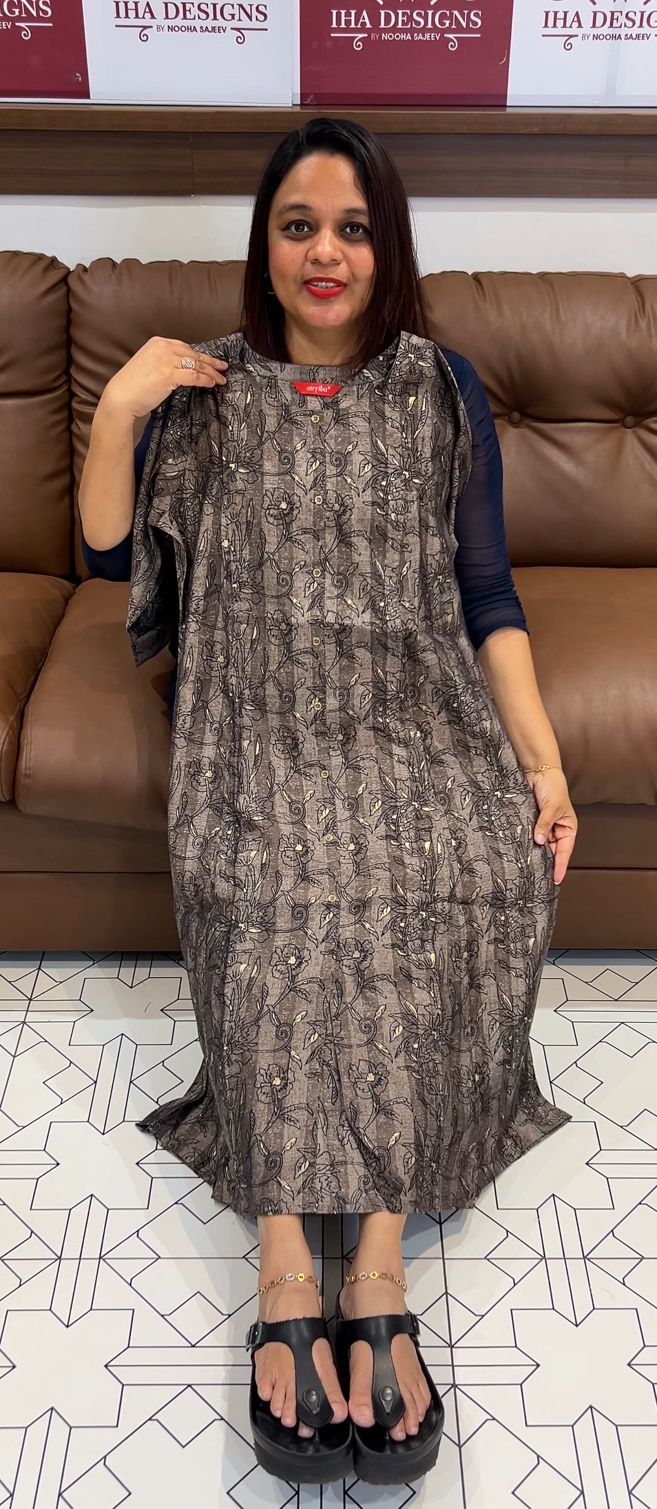 BUDGET BUY PRINTED COTTON TOPS - IHA 9690
