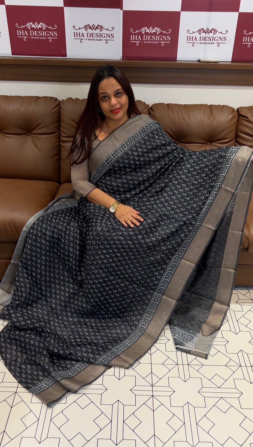 BUDGET BUY PRINTED SEMI LINEN SAREE - IHA 8169