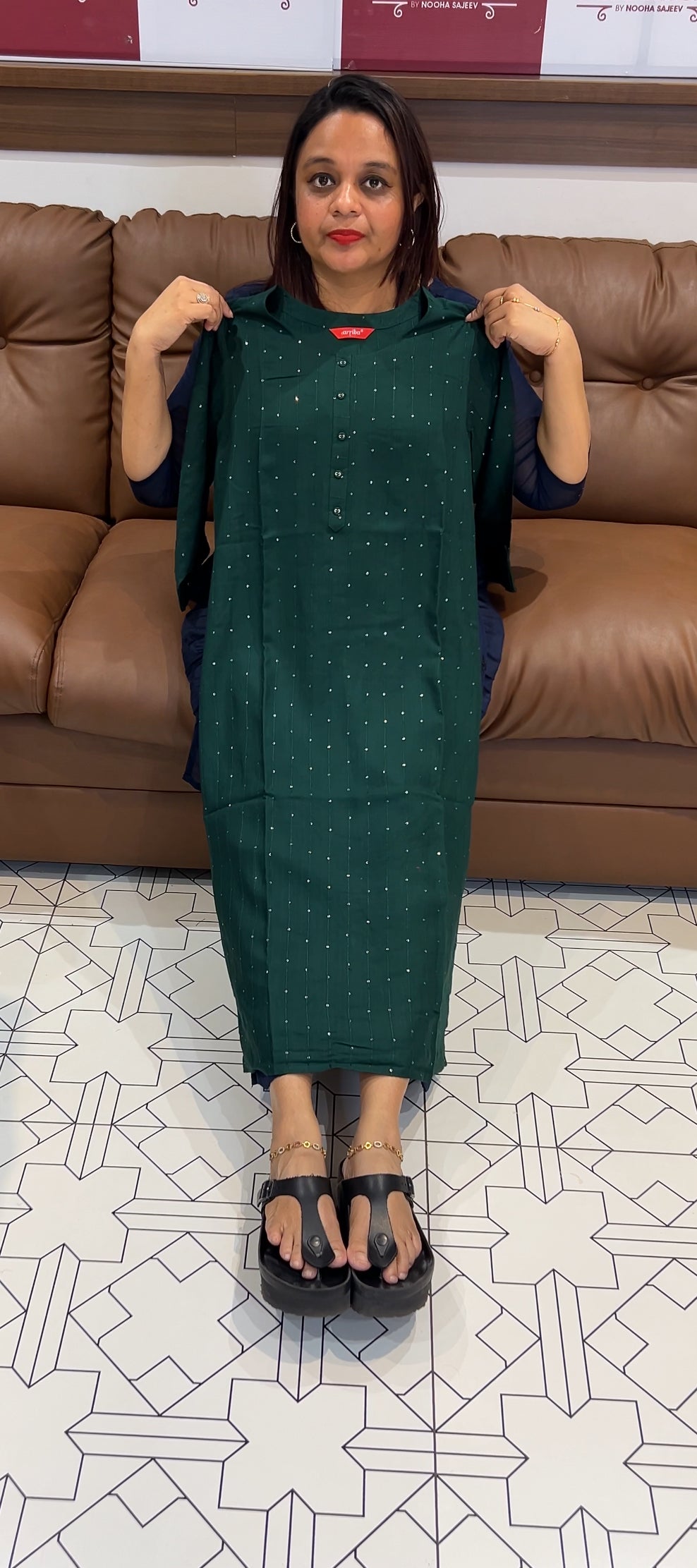 BUDGET BUY RAYON KURTIS - IHA 9681