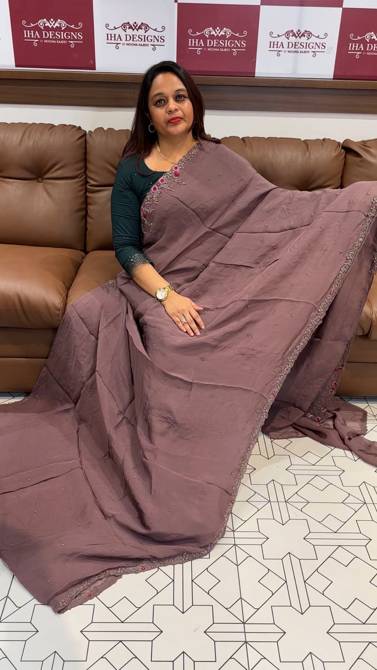 DESIGNER HAND WORKED SAREES - IHA 9722
