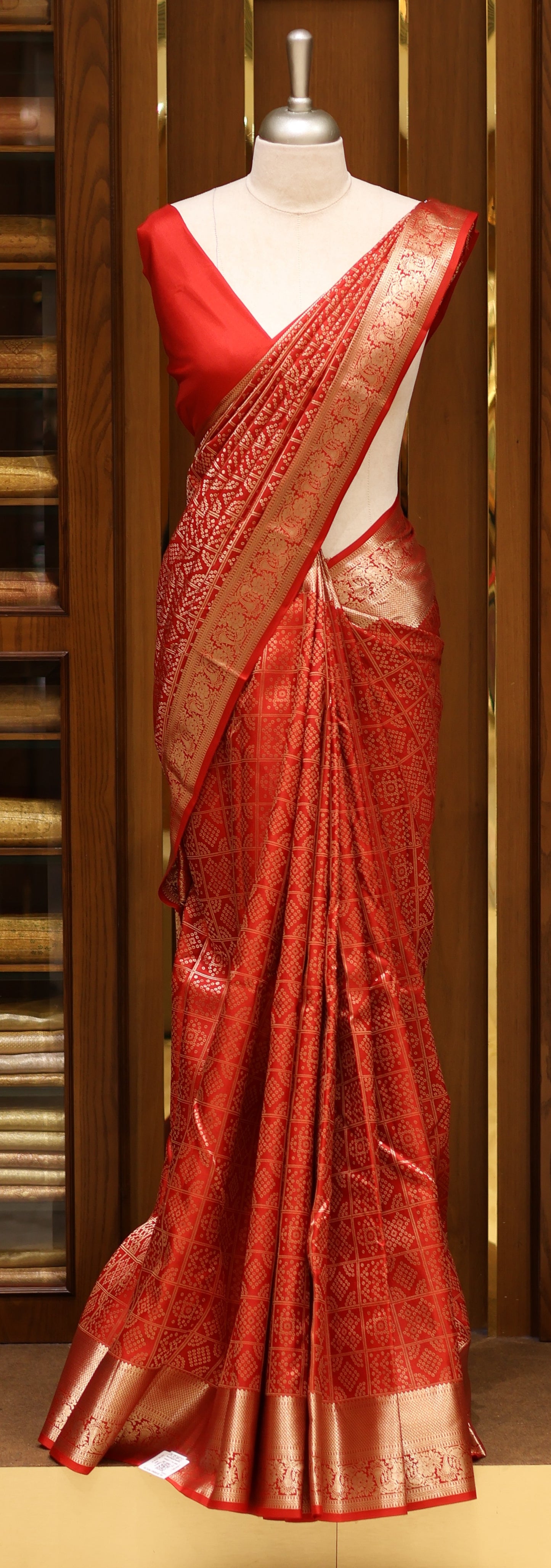 BROCADE KANCHIPURAM SILK SAREES - IHA 26905