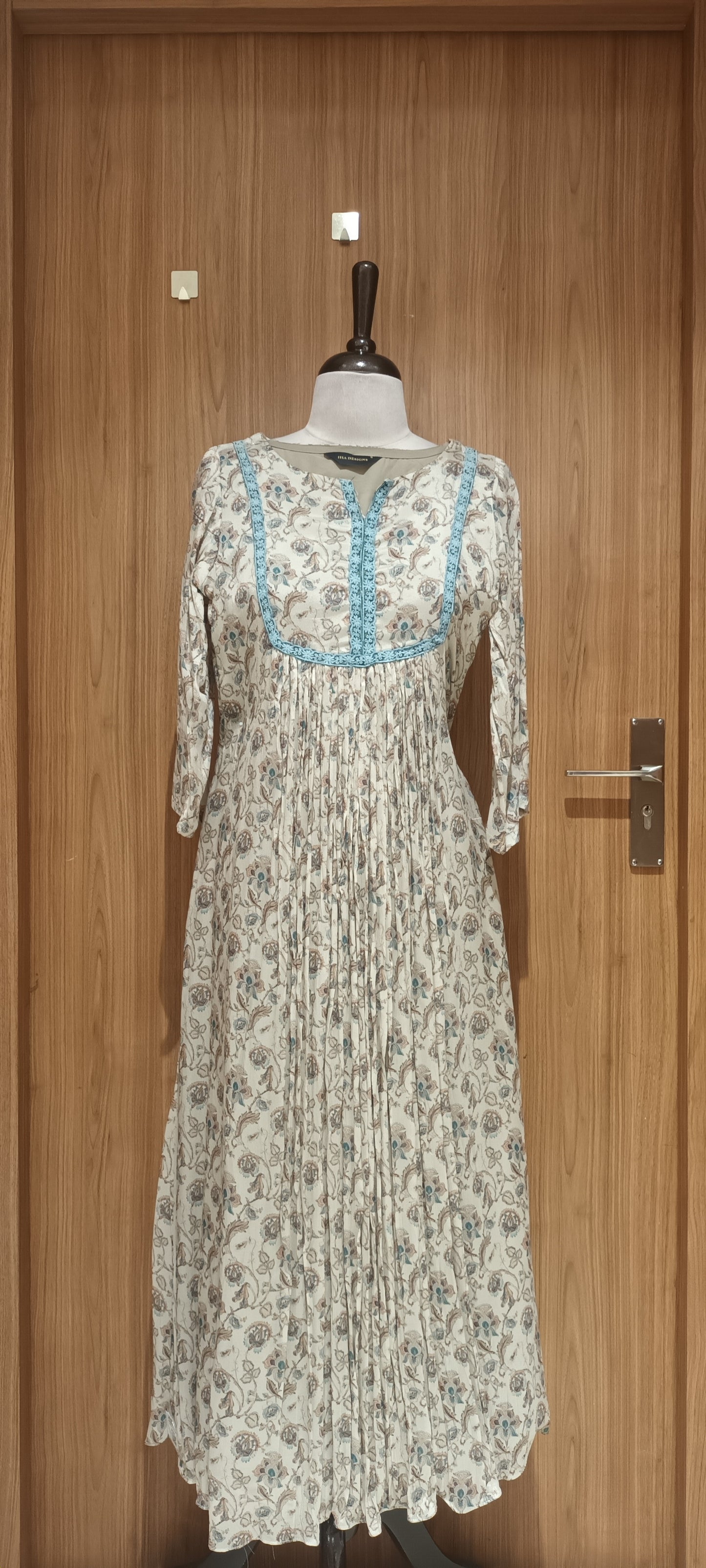 Platinum Chiffon Readymade Kurtis – Iha Alappuzha Collection – IHA 27116