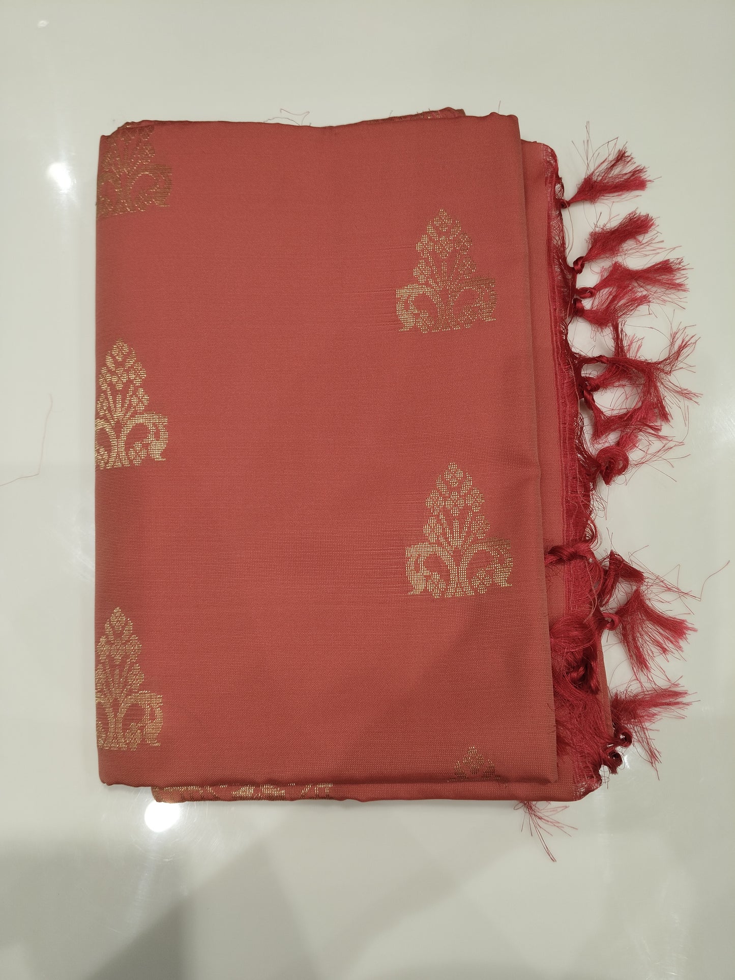 OFFER SALES SAREES - IHA 27667