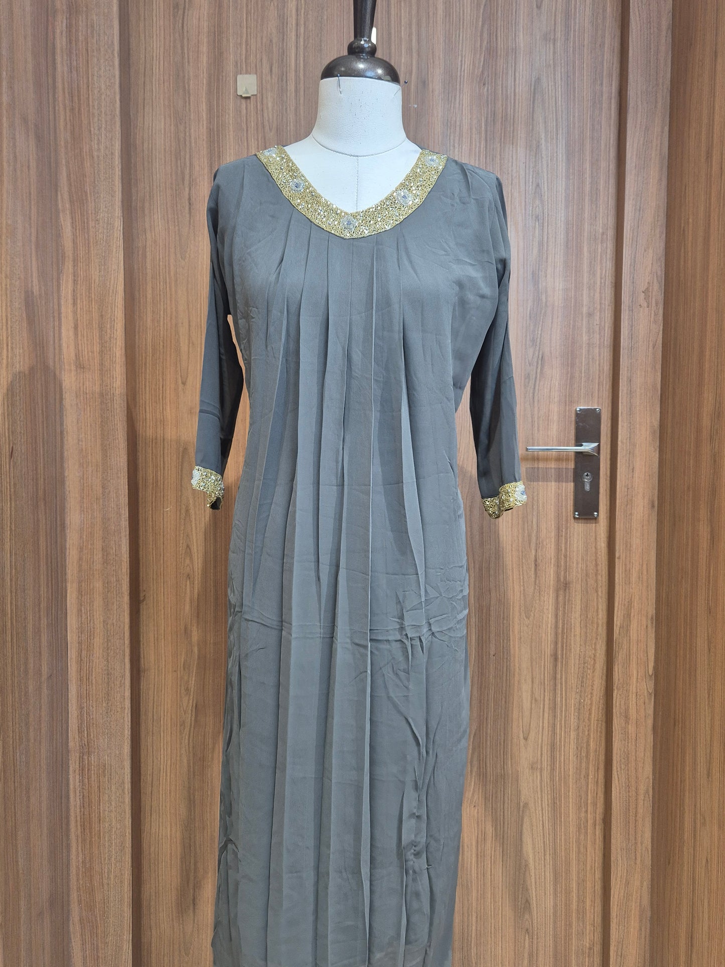 OFFER SALES TOPS COLLECTIONS - IHA 26789