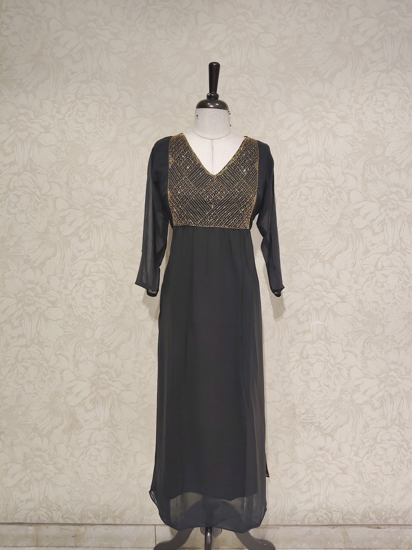 OFFER SALES TOP ONLY COLLECTIONS  - IHA 27845