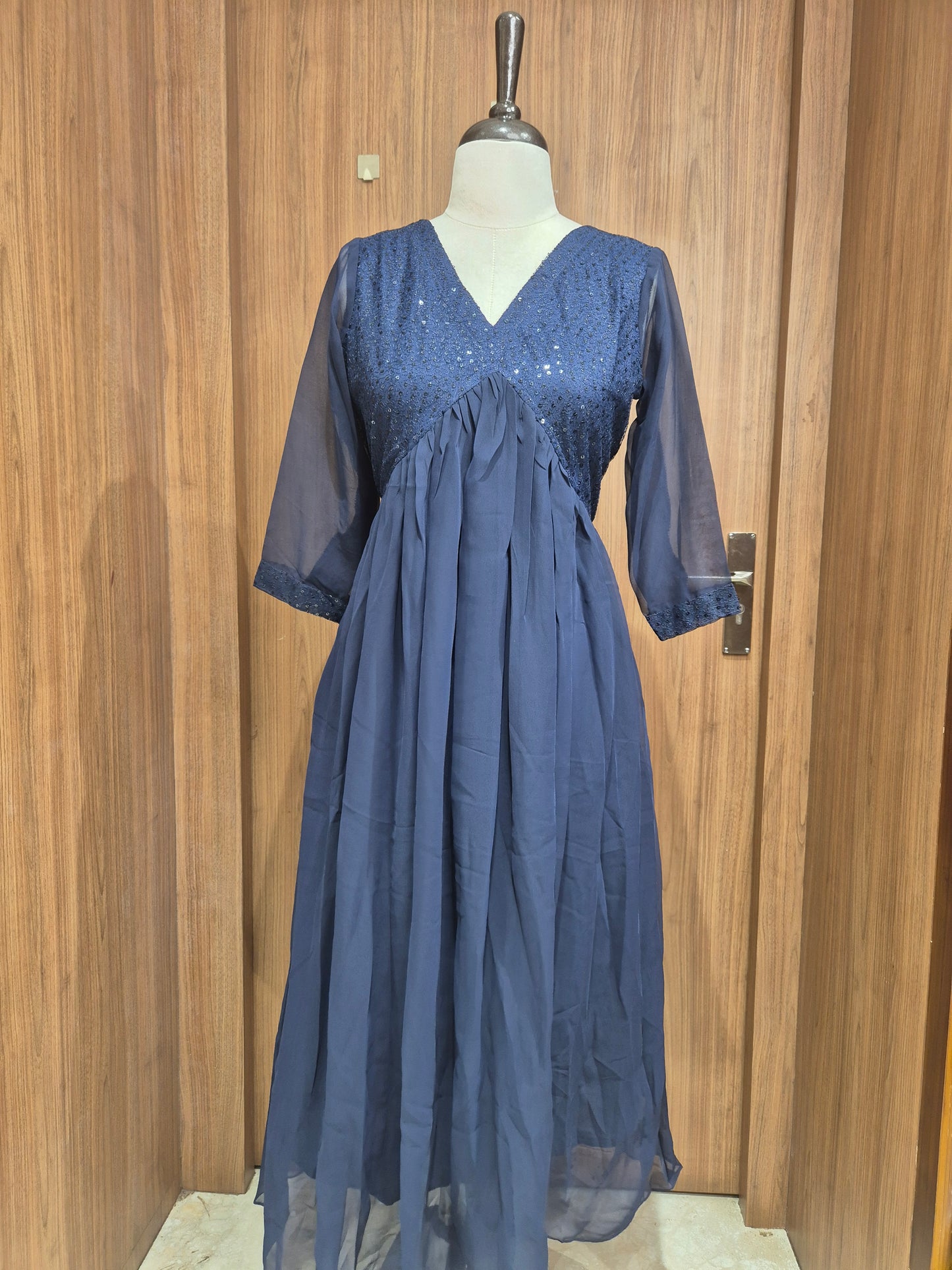 OFFER SALES TOPS COLLECTIONS - IHA 26746