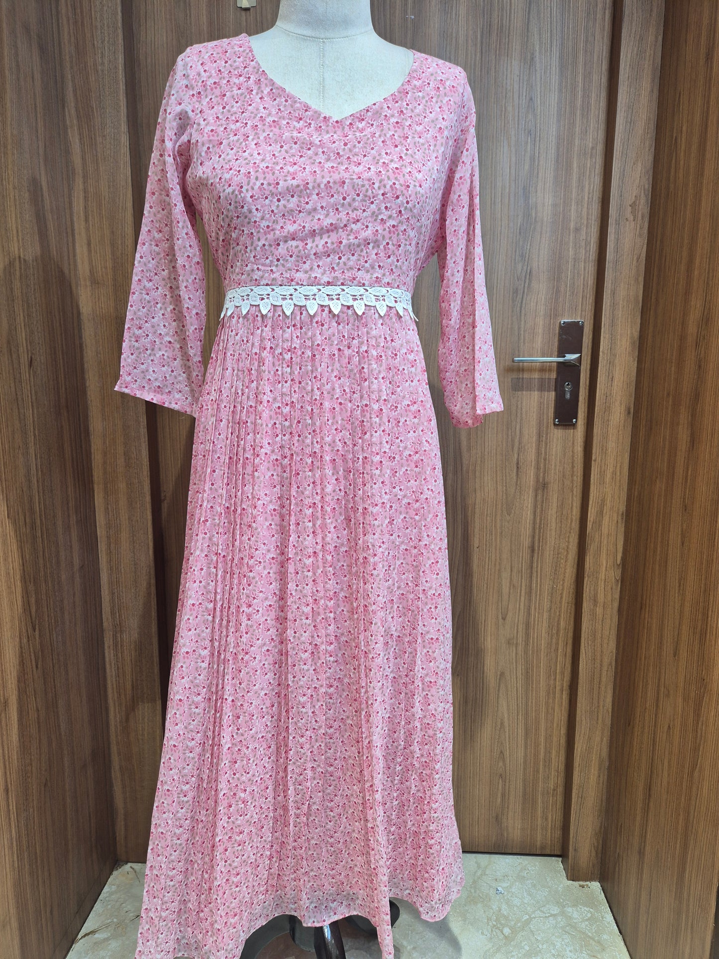 OFFER SALES TOPS COLLECTIONS - IHA 26796