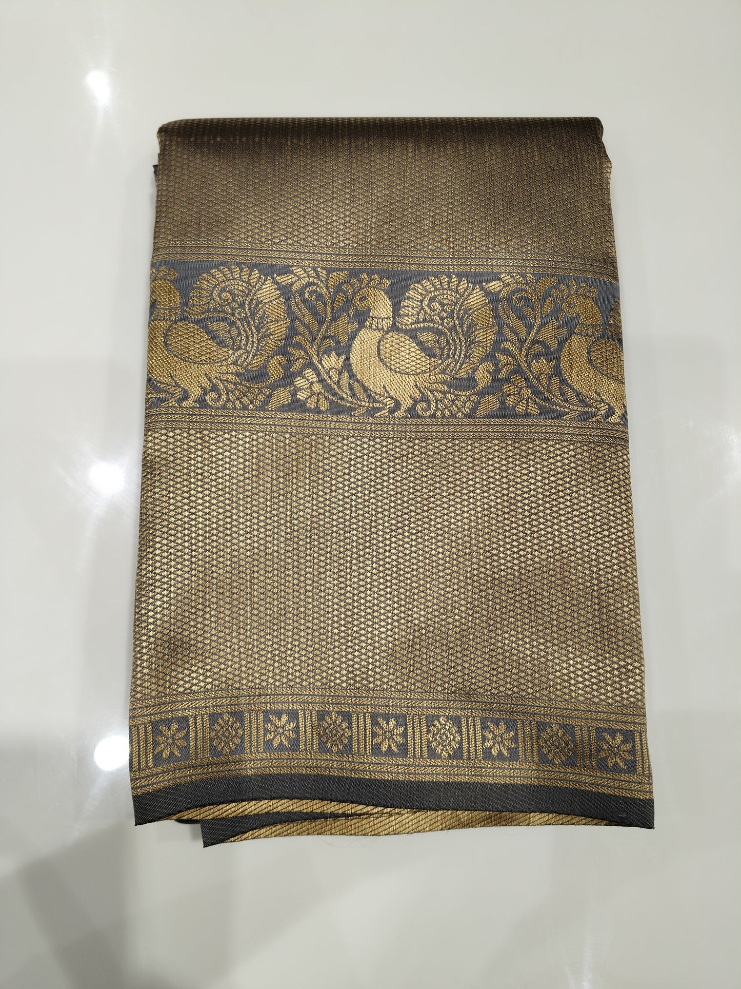 OFFER SALES SAREES - IHA 27667