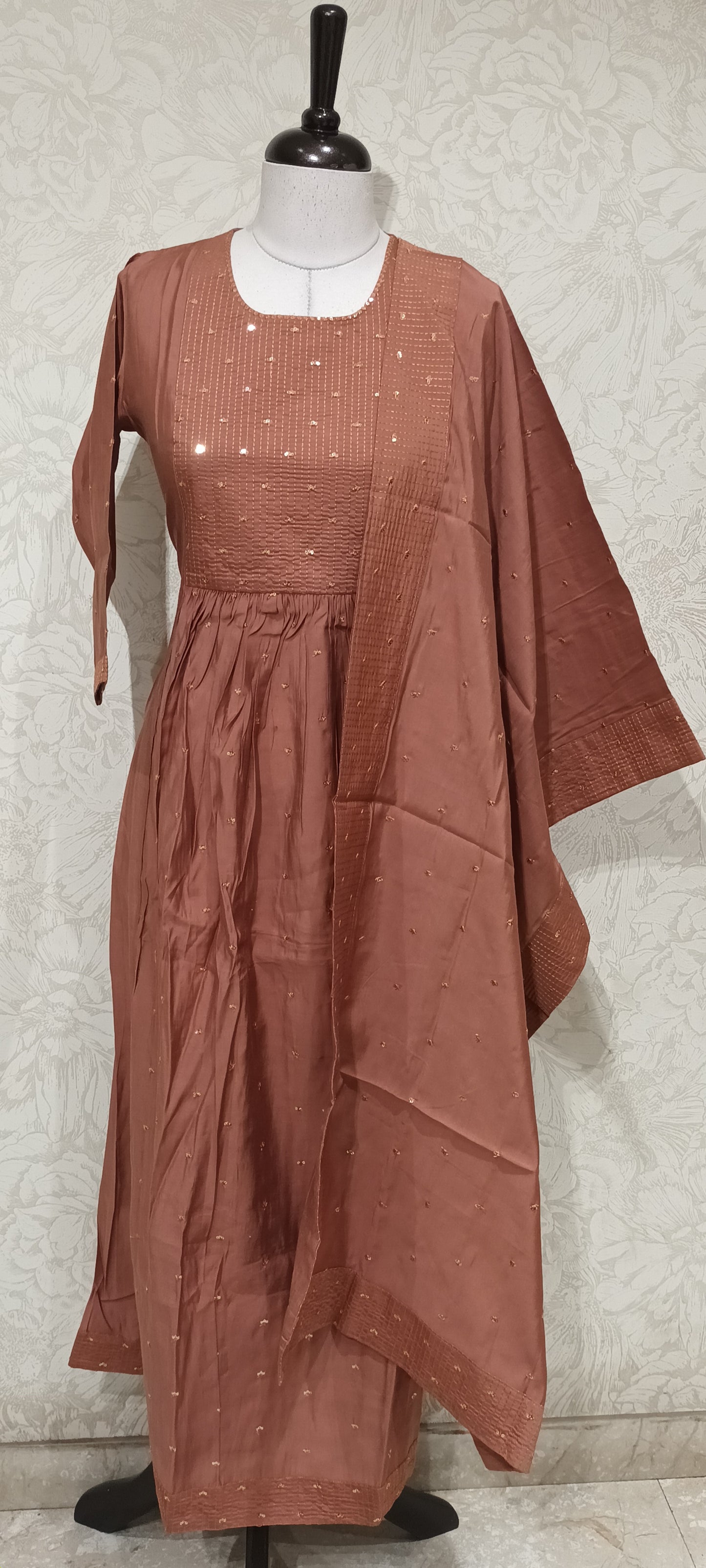 OFFER SALES TOPS COLLECTIONS - IHA 27110