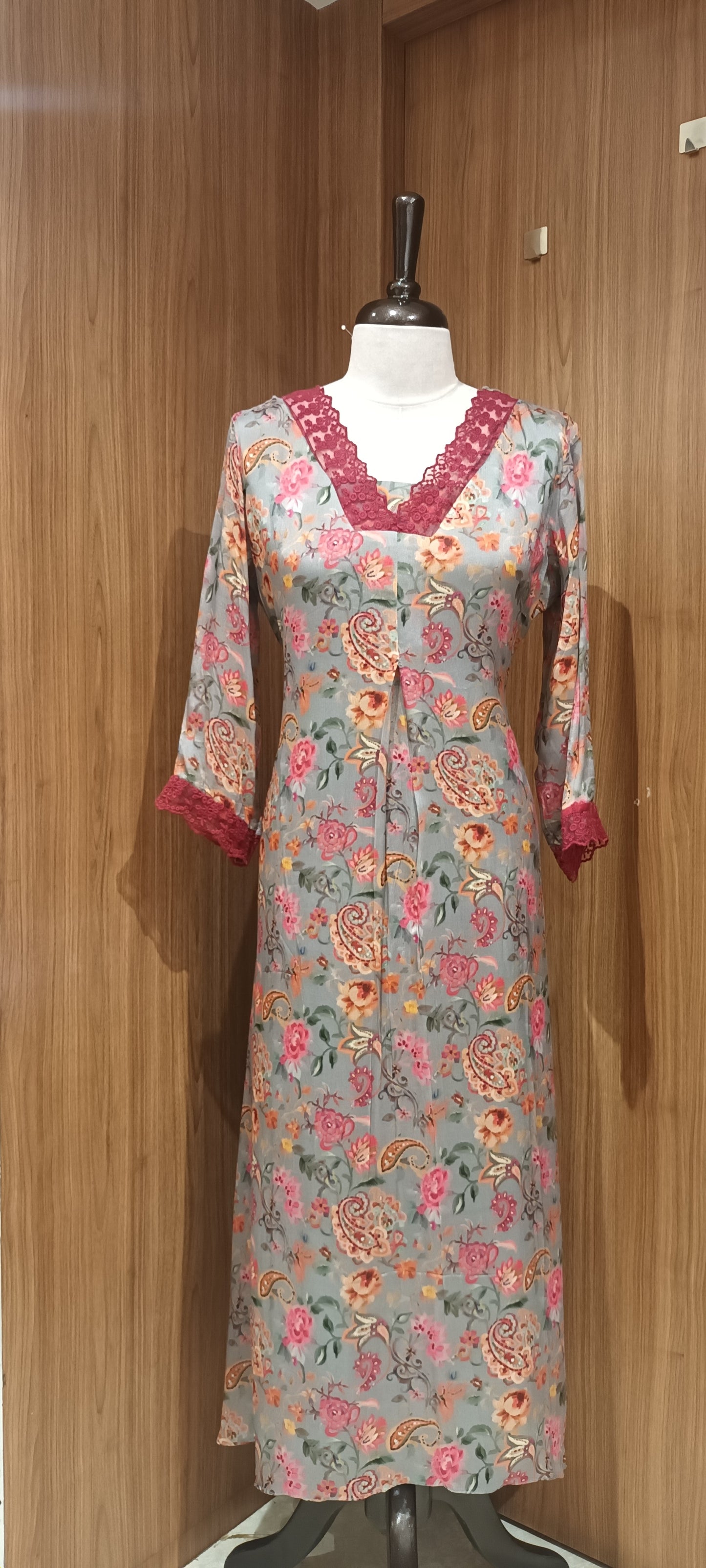 Platinum Chiffon Readymade Kurtis – Iha Alappuzha Collection – IHA 27116
