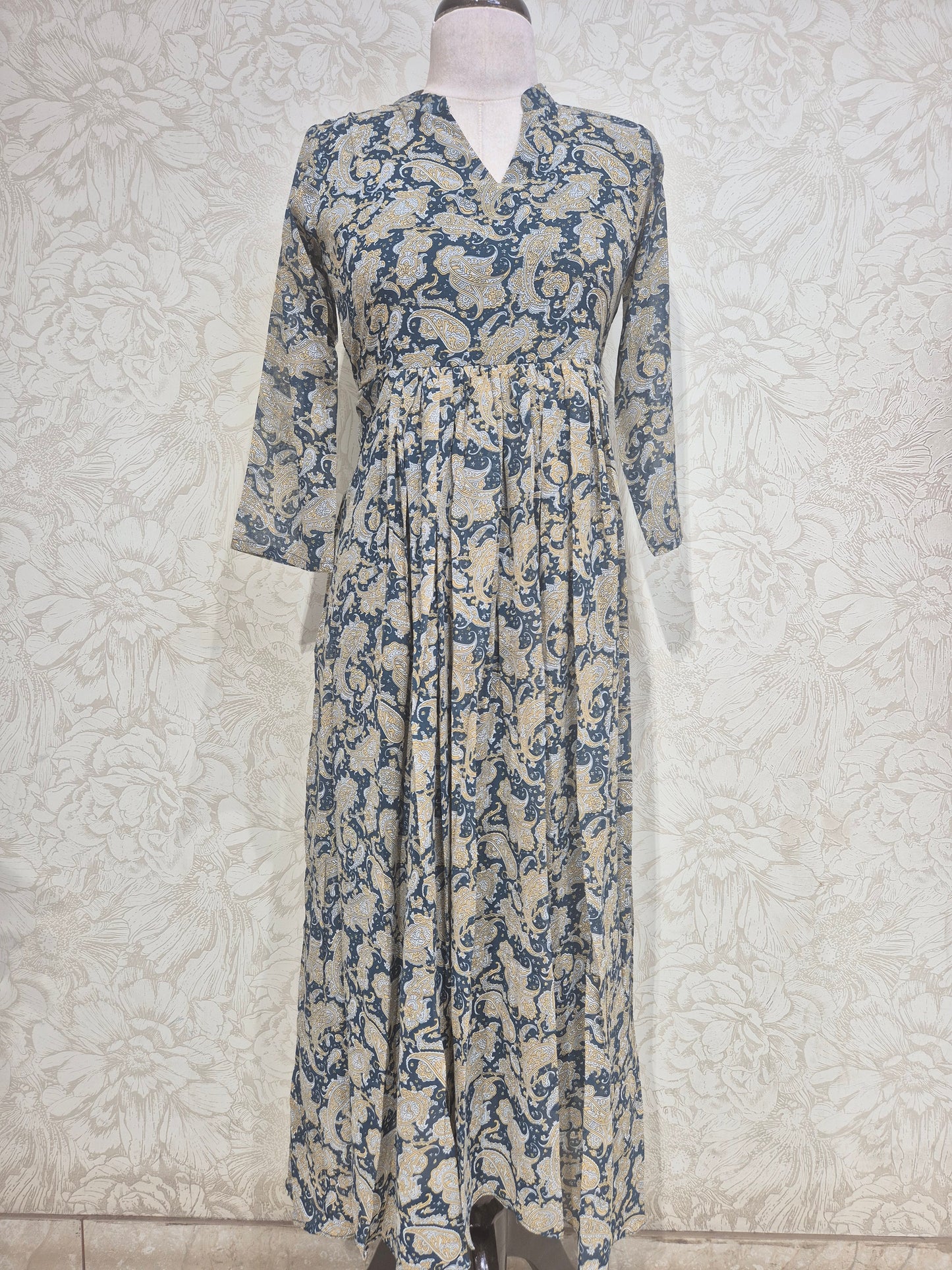 OFFER SALES TOPS COLLECTIONS - IHA 26842
