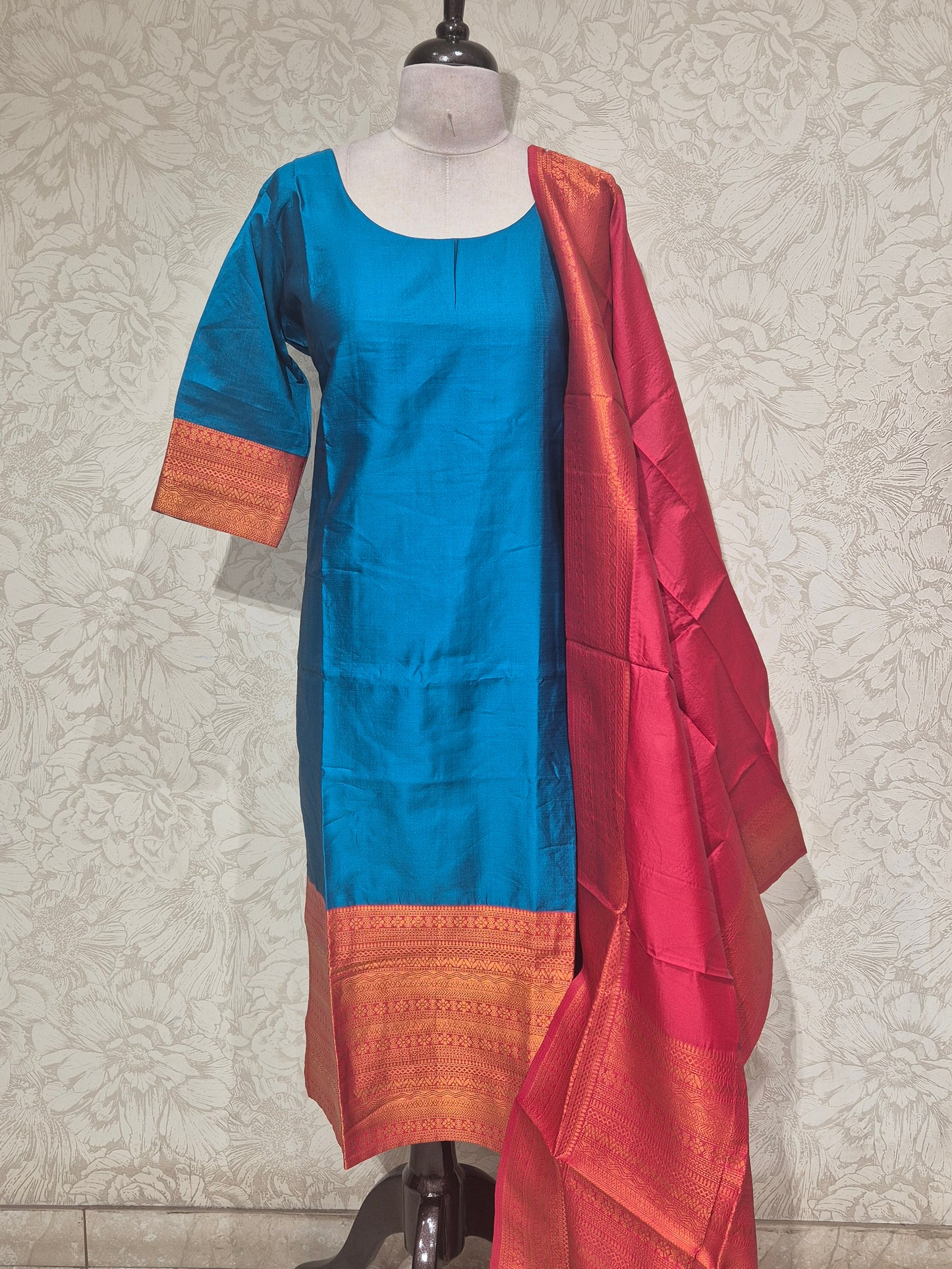 OFFER SALES TOPS COLLECTIONS - IHA 26847