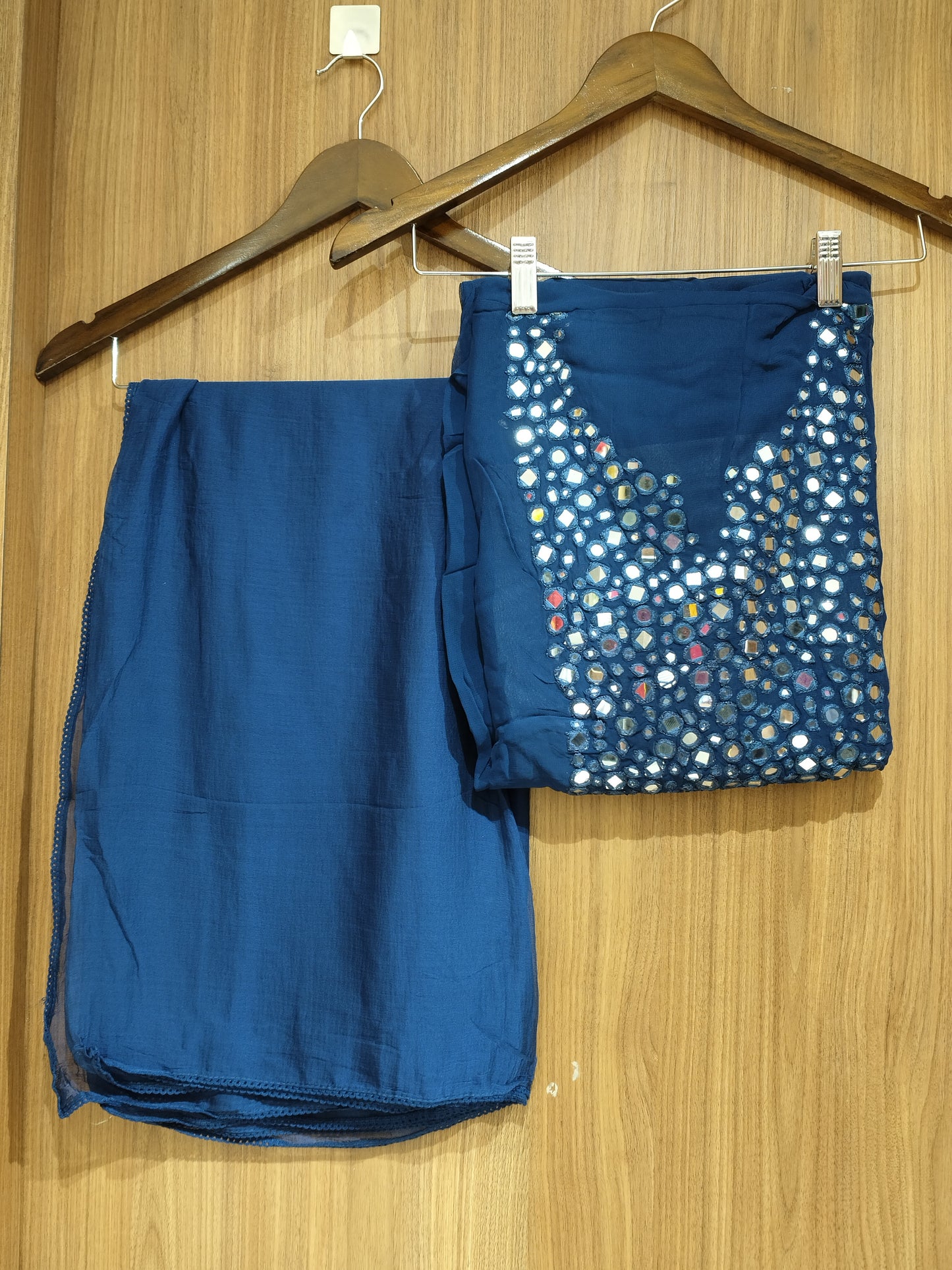 OFFER SALES UNSTITCHED SALWAR  - IHA 27602