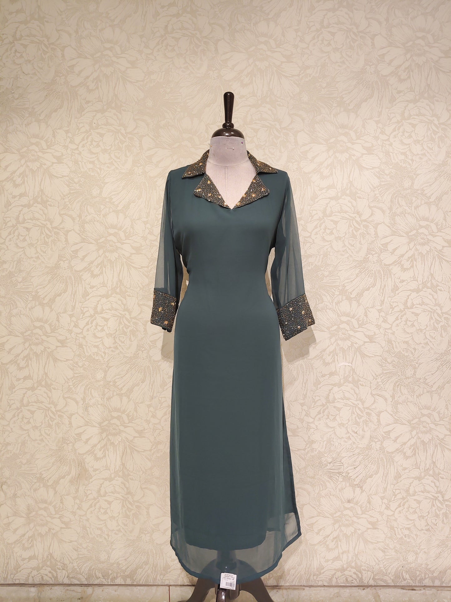 OFFER SALES TOP ONLY COLLECTIONS  - IHA 27845