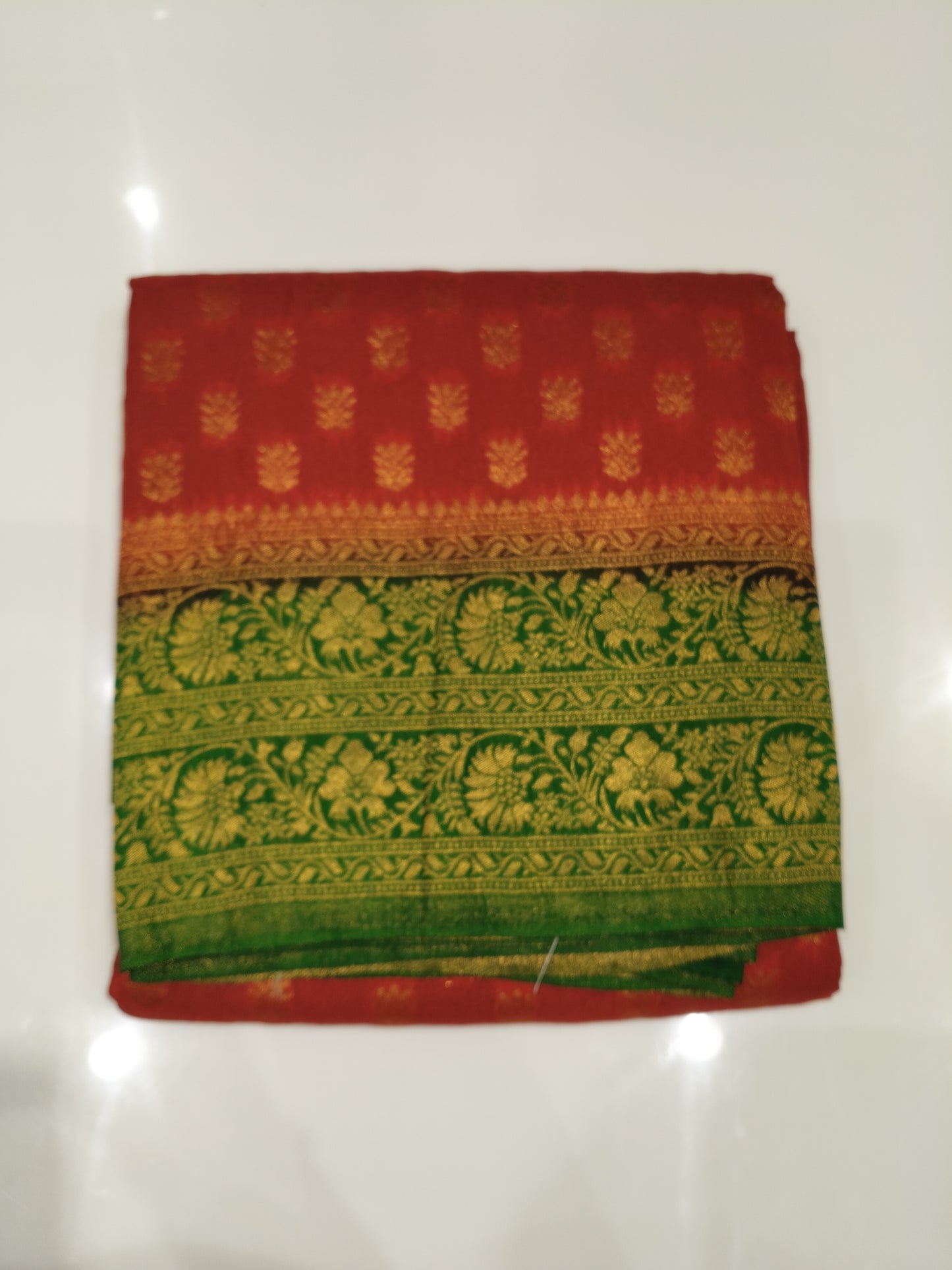 OFFER SALES SAREES - IHA 27601