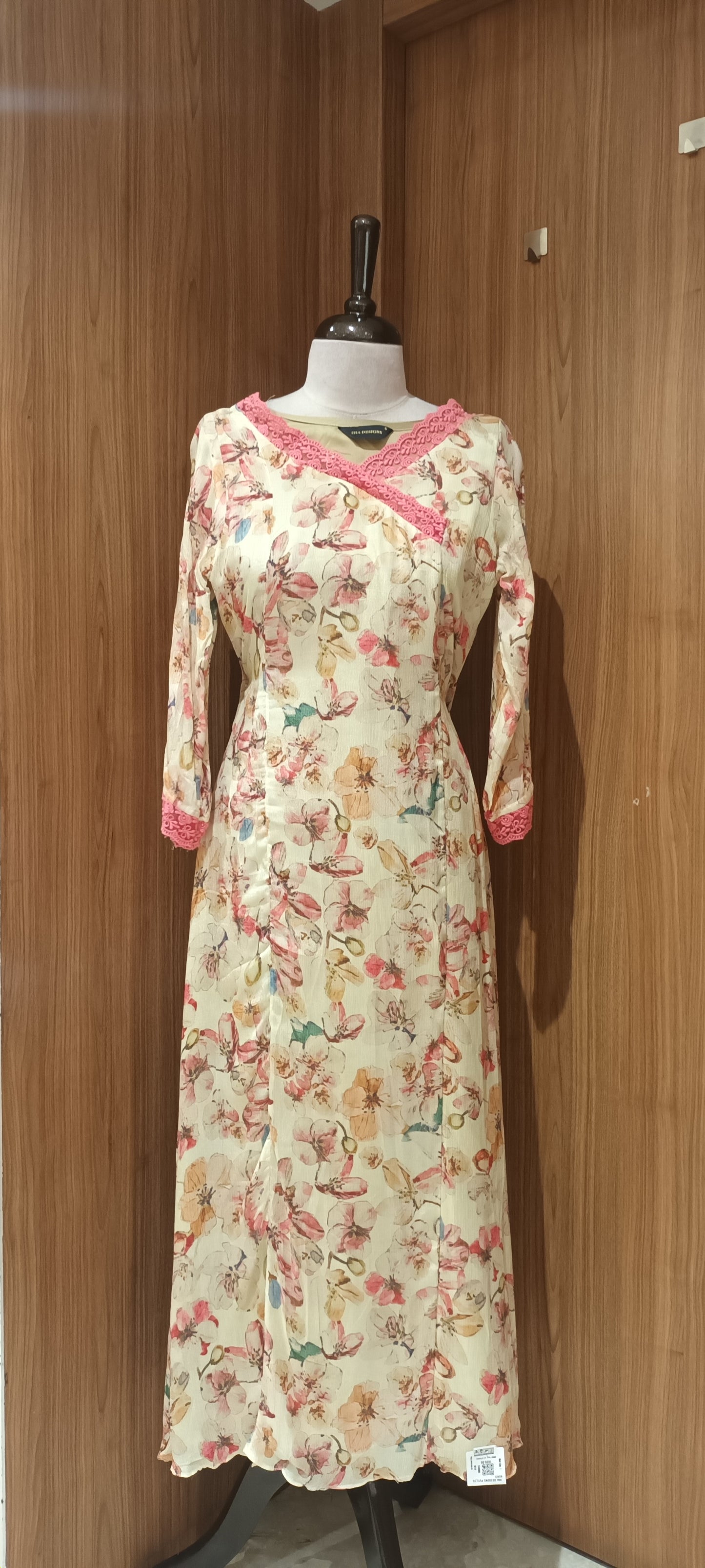 Platinum Chiffon Readymade Kurtis – Iha Alappuzha Collection – IHA 27116