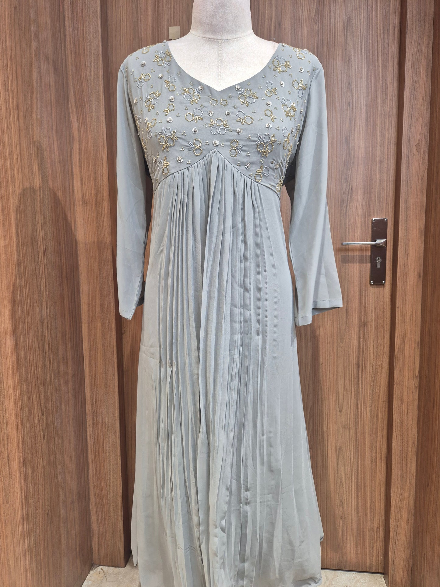 OFFER SALES TOPS COLLECTIONS - IHA 26796