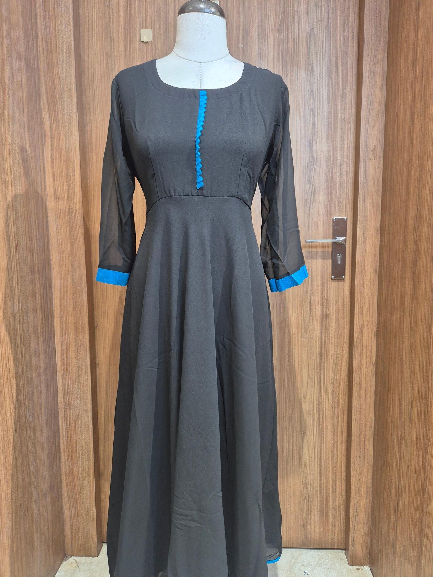 OFFER SALES TOPS COLLECTIONS - IHA 26796