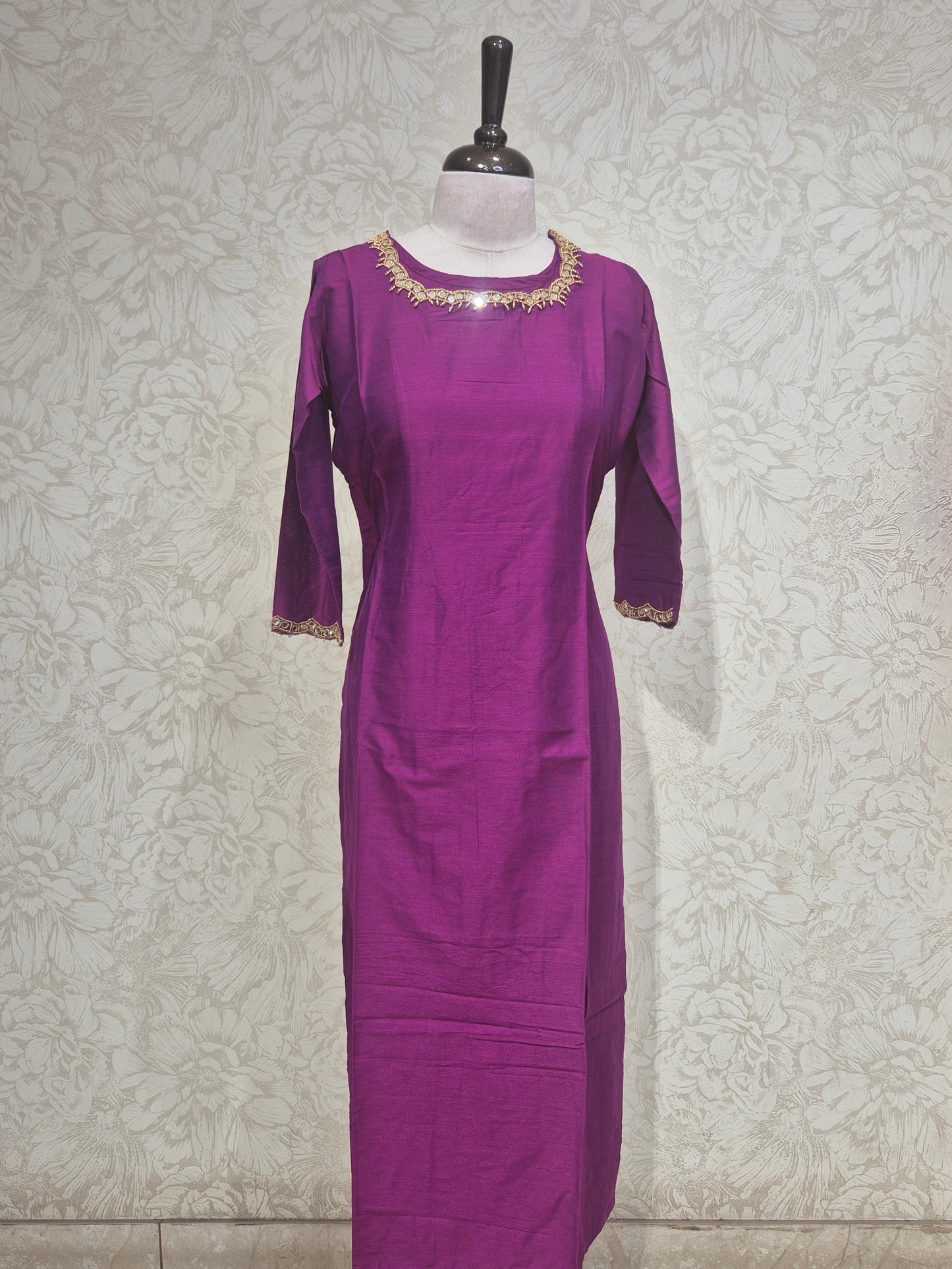 OFFER SALES TOPS COLLECTIONS - IHA 26842