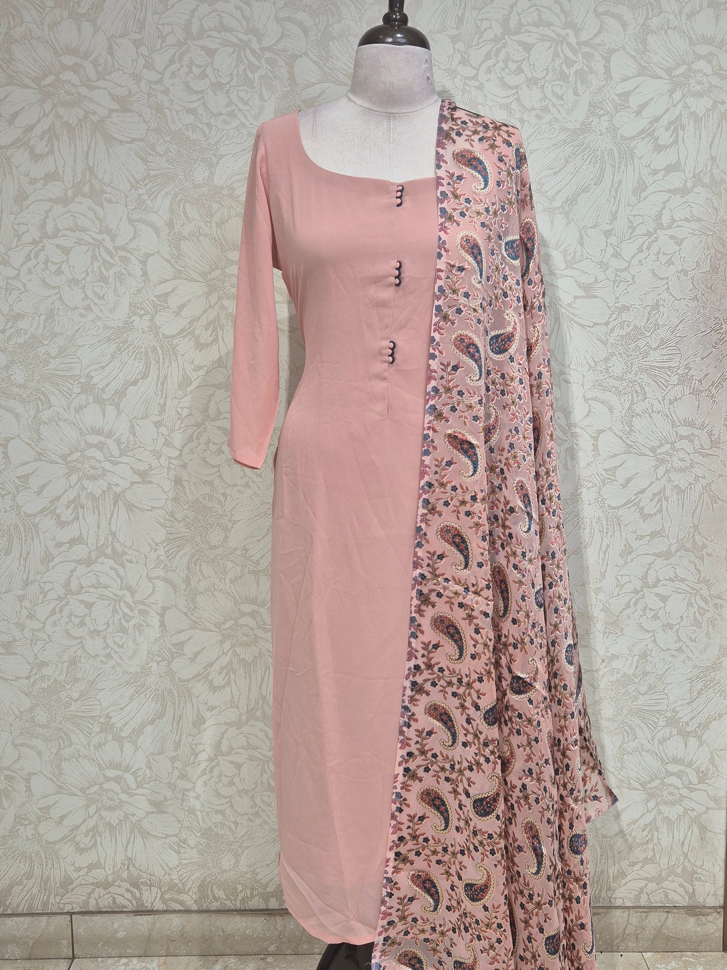 OFFER SALES TOPS COLLECTIONS - IHA 26847