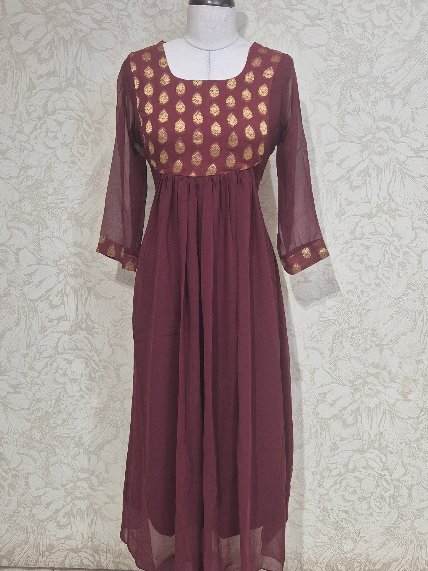 OFFER SALES TOPS COLLECTIONS - IHA 26842