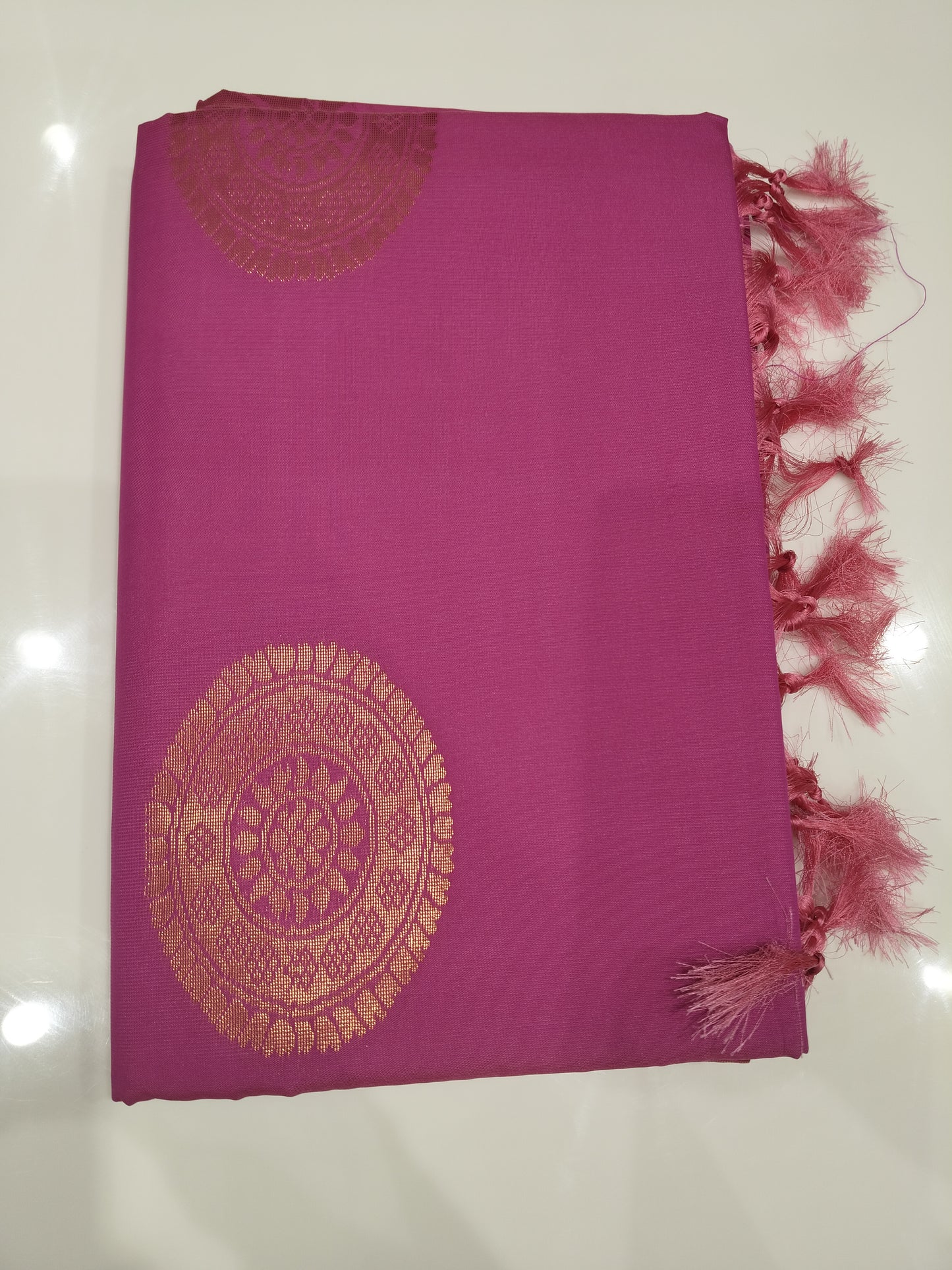 OFFER SALES SAREES - IHA 27667