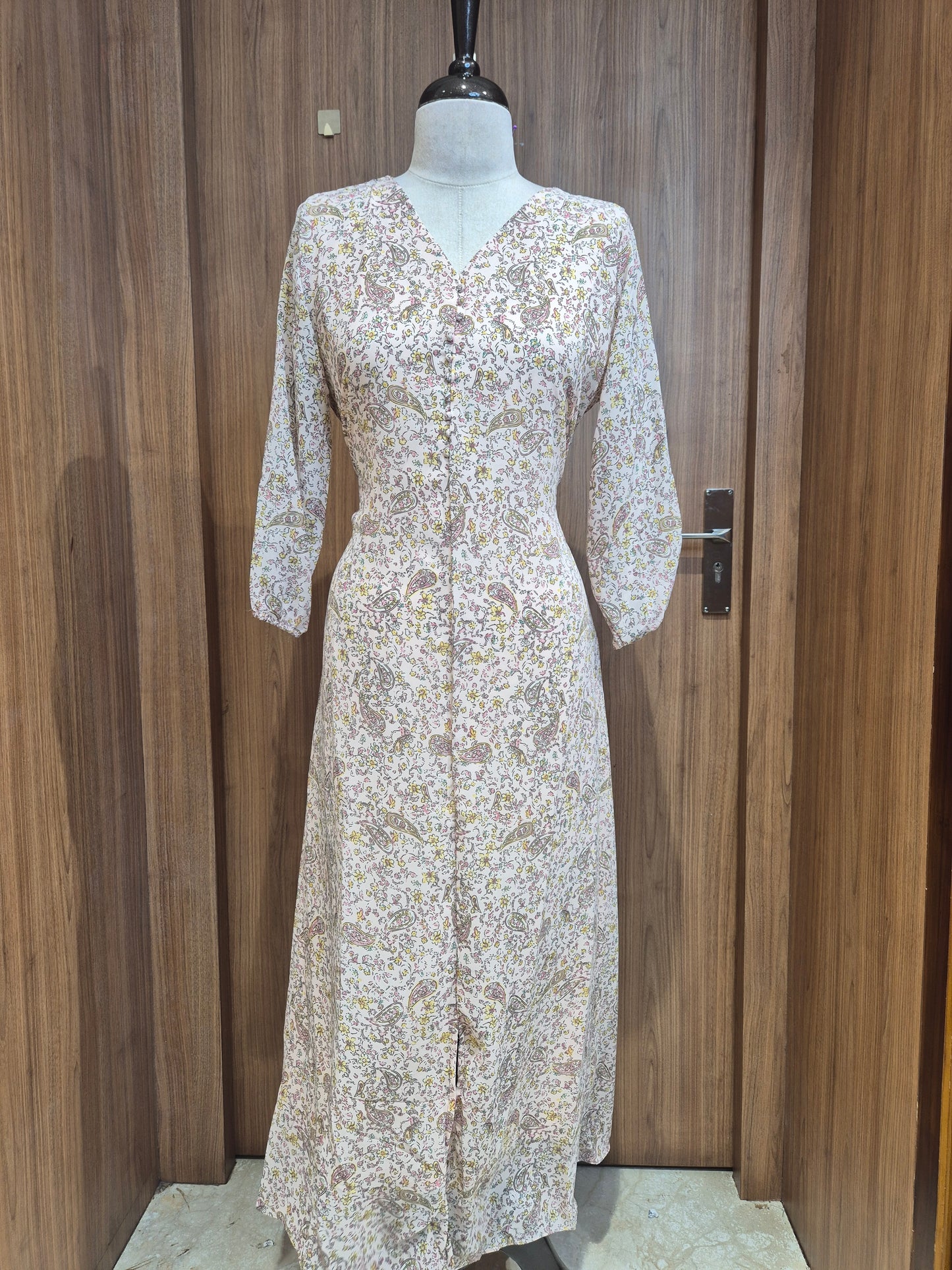 OFFER SALES TOPS COLLECTIONS - IHA 26796