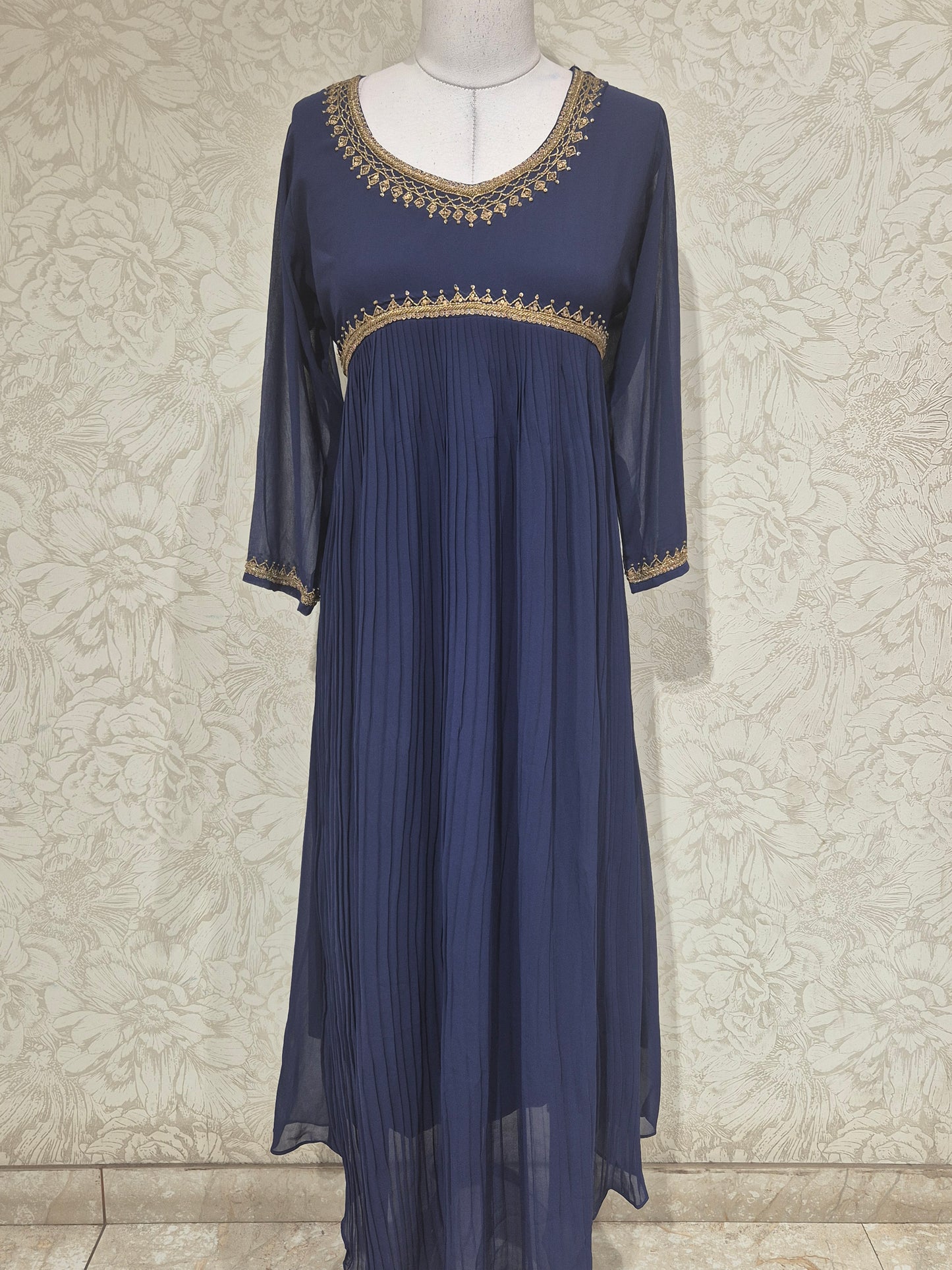 OFFER SALES TOPS COLLECTIONS - IHA 26847